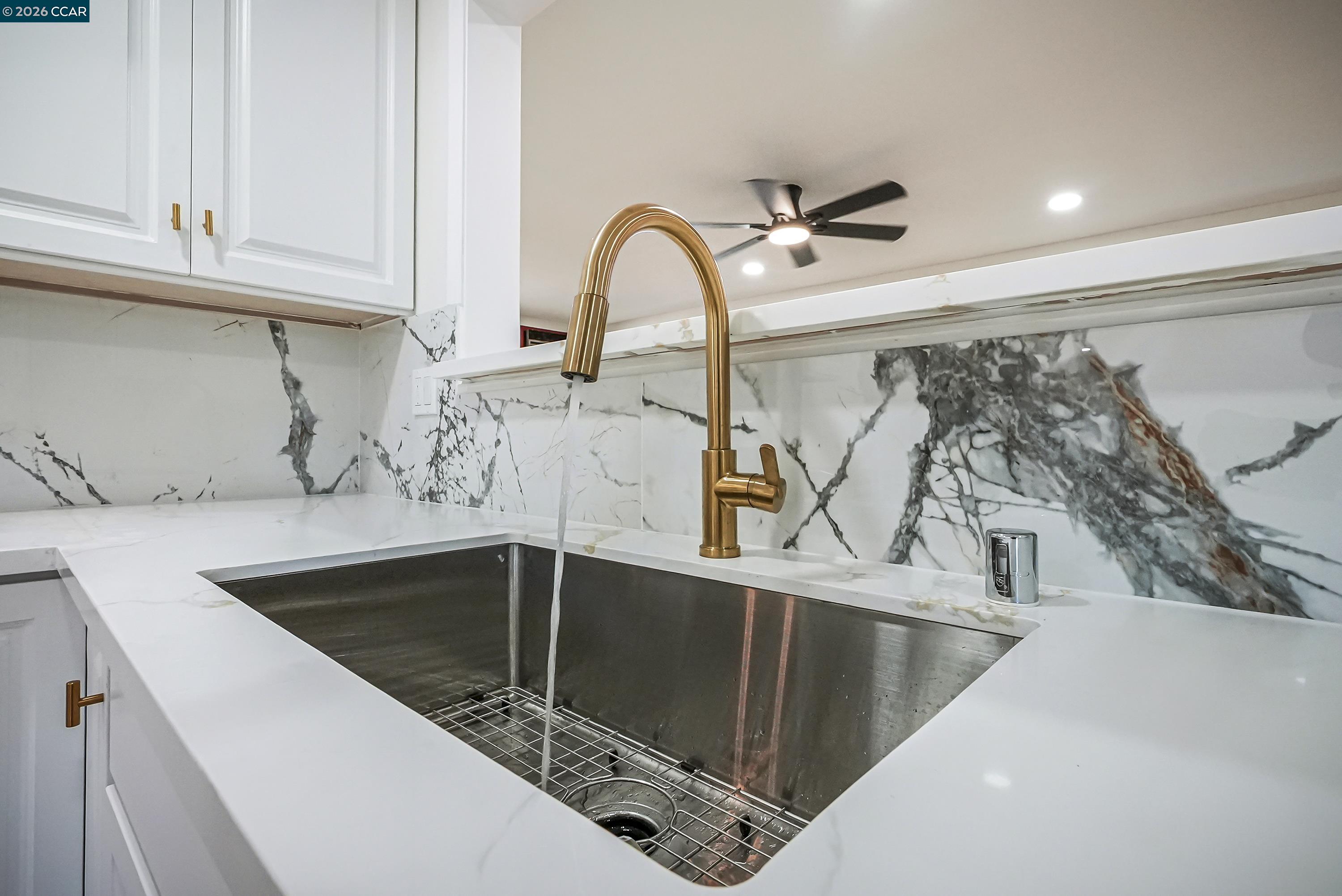 Detail Gallery Image 53 of 57 For 6860 Cunningham Way, Sacramento,  CA 95828 - 3 Beds | 1/1 Baths