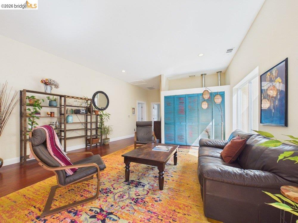 Photo #7: 41127841 Listing: Photo #7