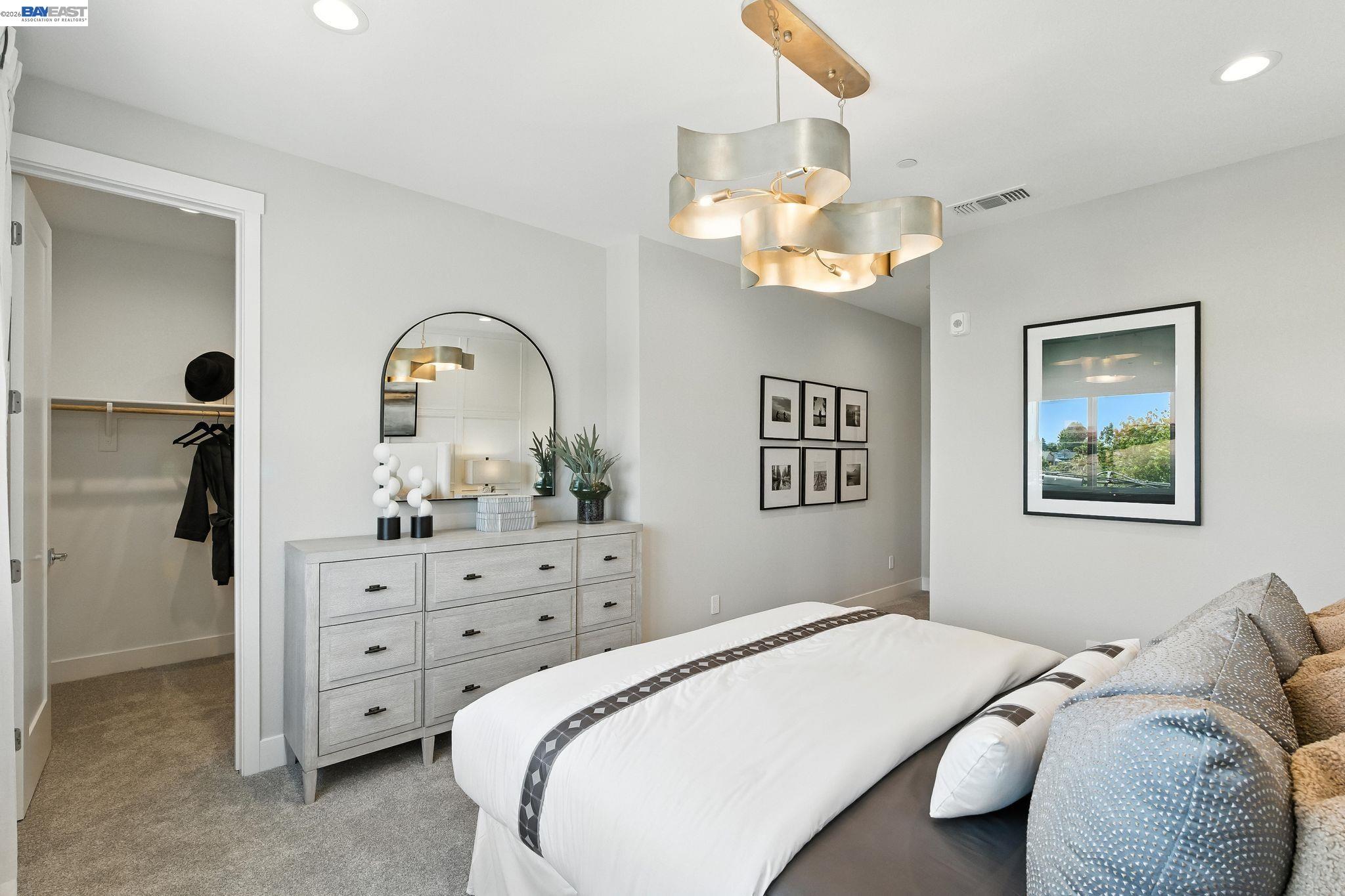 Photo #17: 41127843 Listing: Photo #17