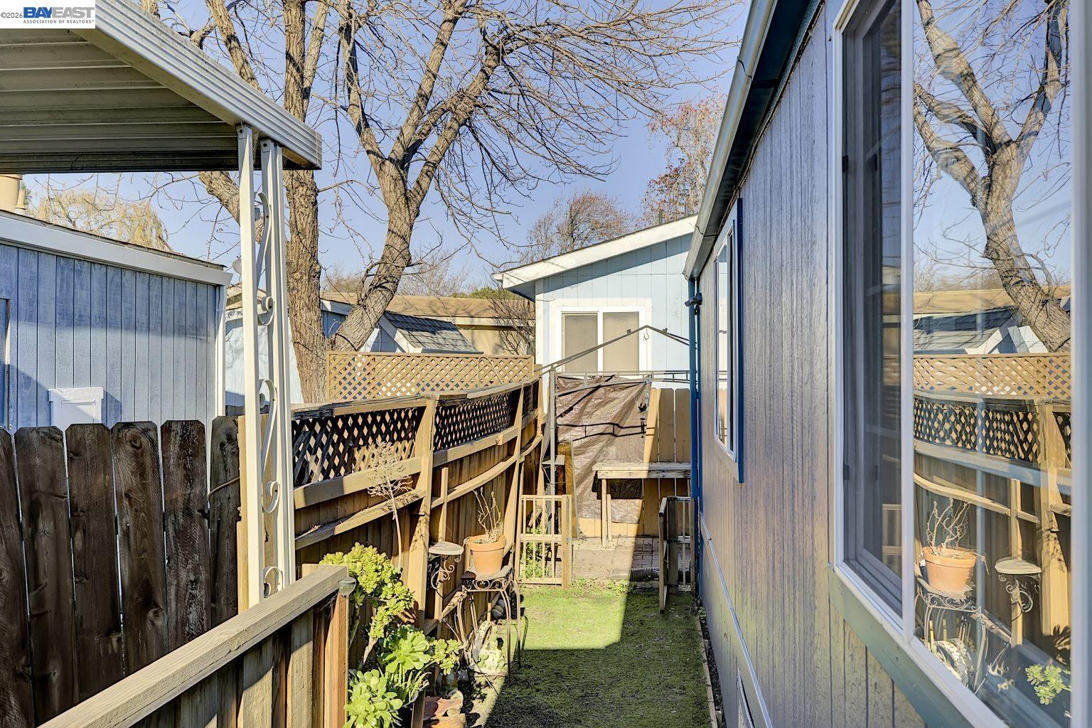 Detail Gallery Image 25 of 33 For 866 Spindrift #866,  San Jose,  CA 95134 - 3 Beds | 2 Baths