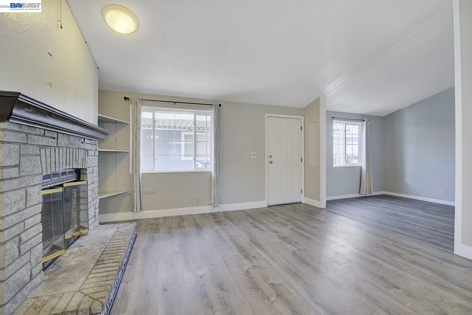 Detail Gallery Image 8 of 33 For 866 Spindrift #866,  San Jose,  CA 95134 - 3 Beds | 2 Baths