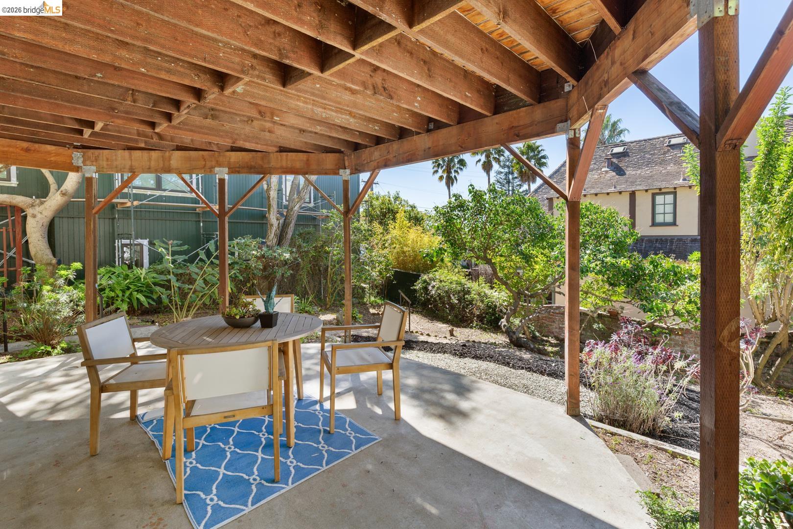 Detail Gallery Image 39 of 60 For 758 Spruce St, Berkeley,  CA 94707-2041 - 3 Beds | 3/1 Baths