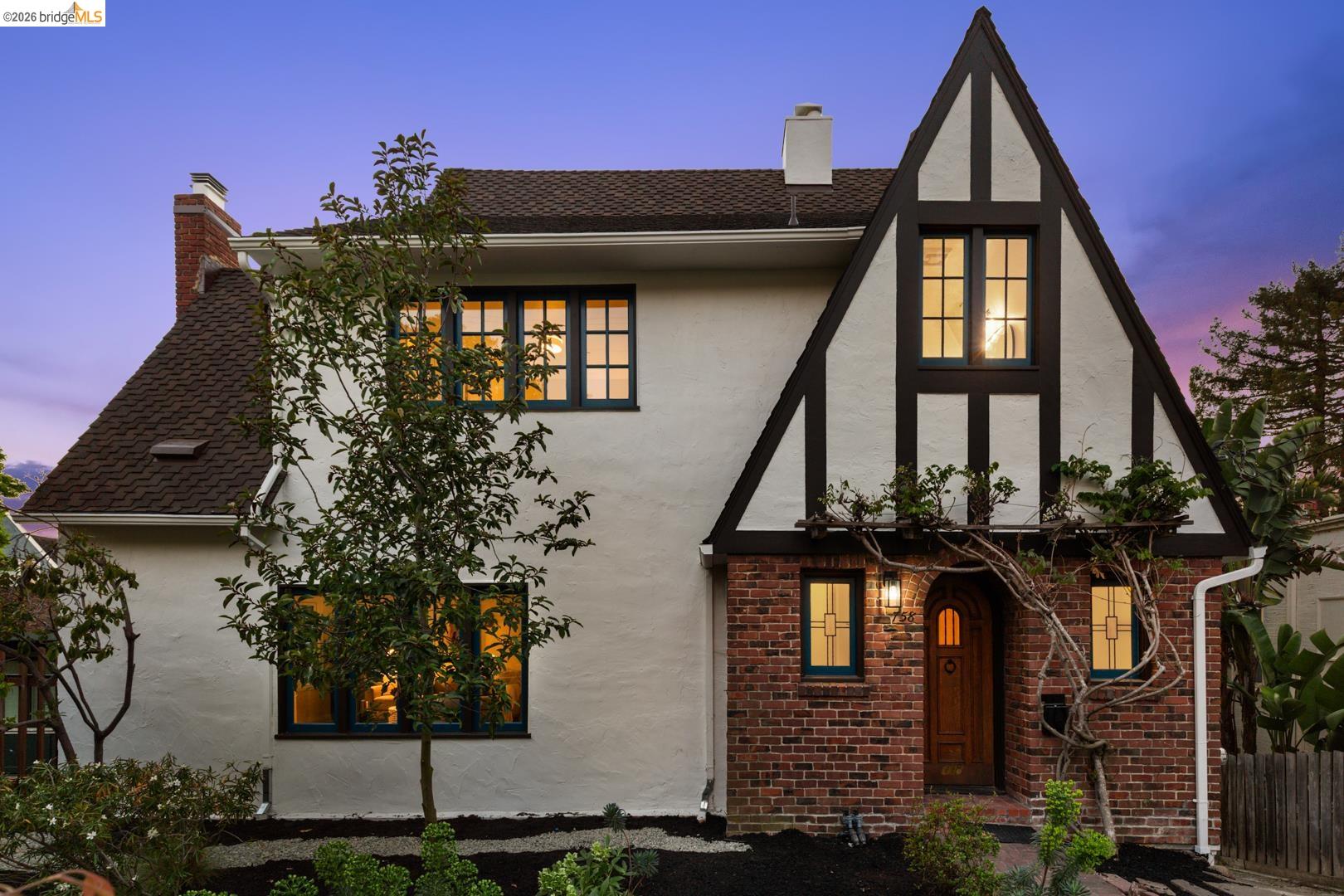 Detail Gallery Image 51 of 60 For 758 Spruce St, Berkeley,  CA 94707-2041 - 3 Beds | 3/1 Baths