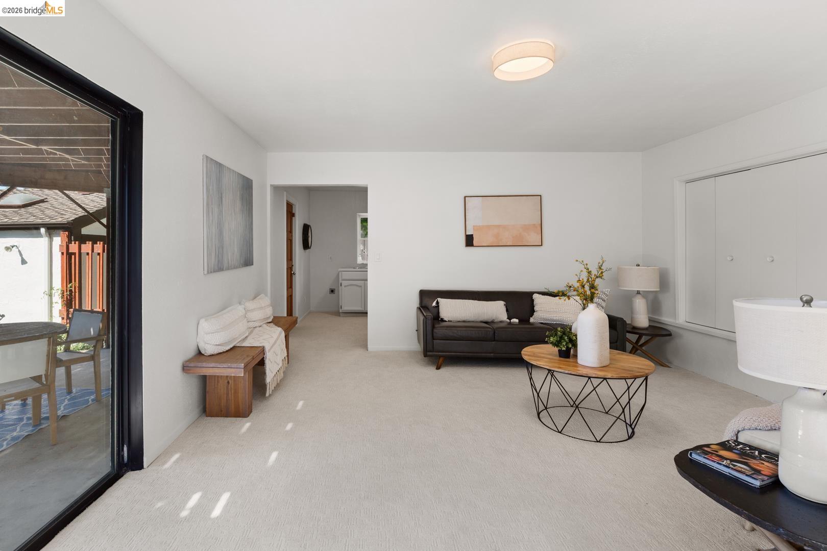 Detail Gallery Image 7 of 60 For 758 Spruce St, Berkeley,  CA 94707-2041 - 3 Beds | 3/1 Baths