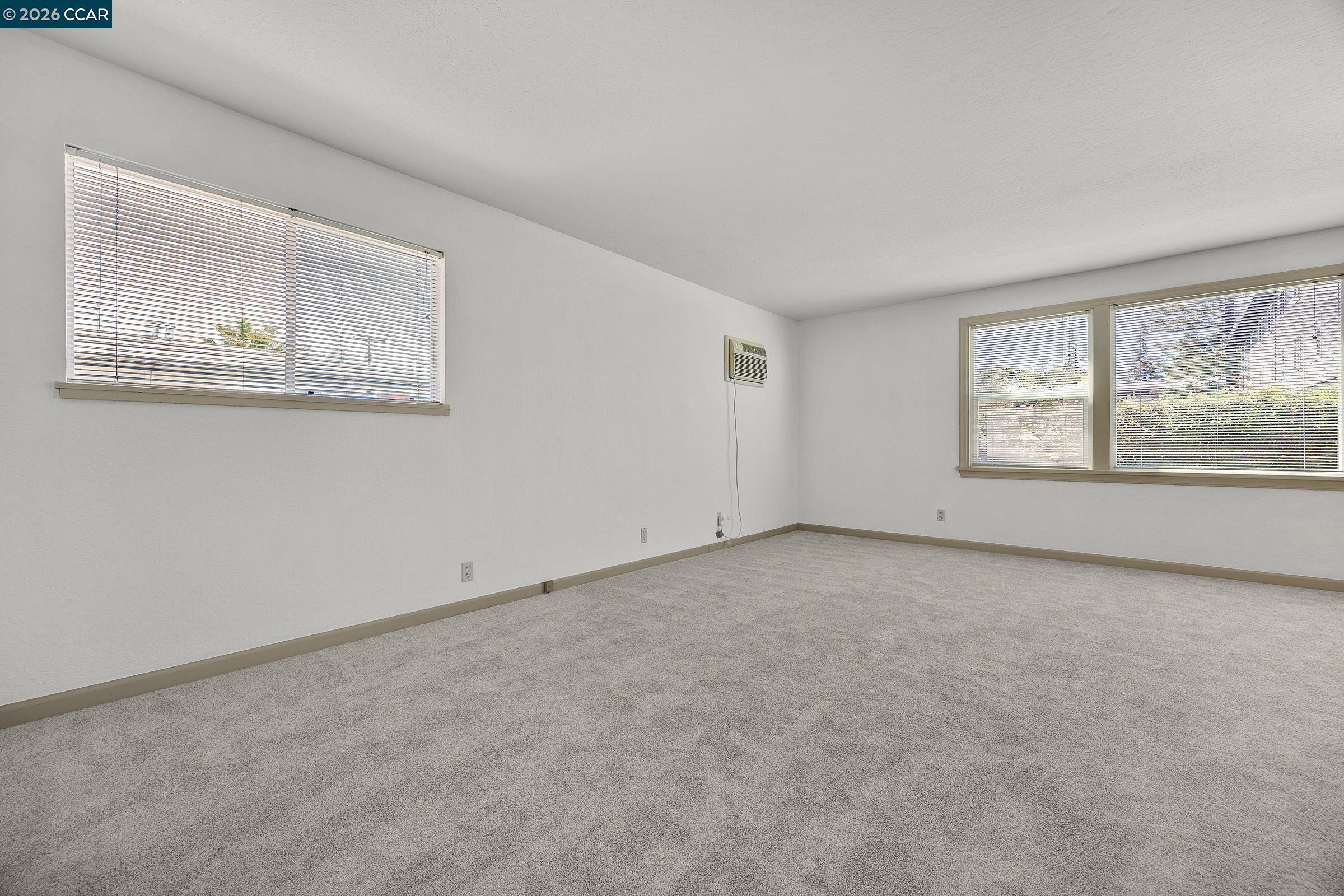 Detail Gallery Image 13 of 41 For 940 East St, Lafayette,  CA 94549 - – Beds | – Baths