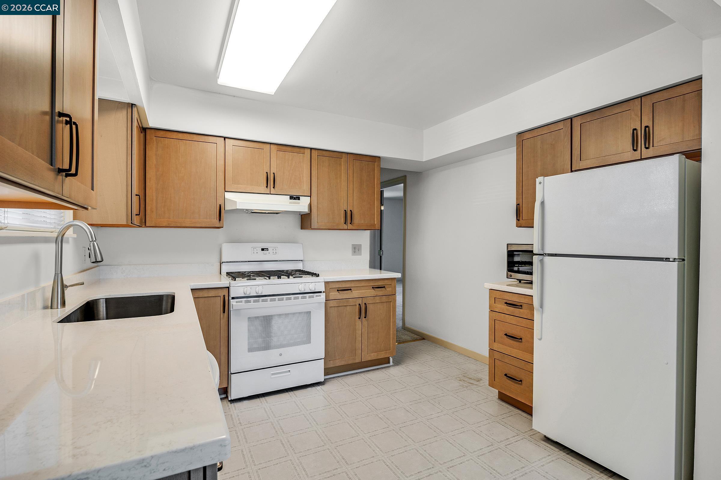 Detail Gallery Image 17 of 41 For 940 East St, Lafayette,  CA 94549 - – Beds | – Baths