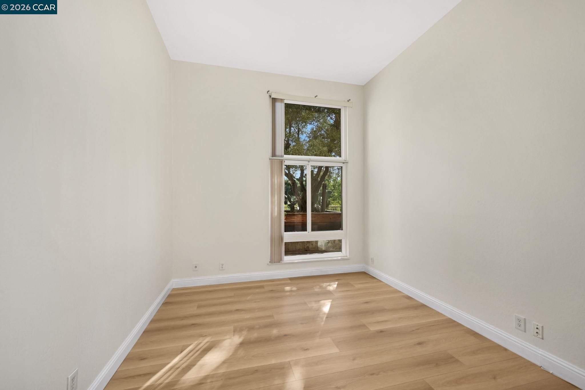 Photo #11: 41127853 Listing: Photo #11