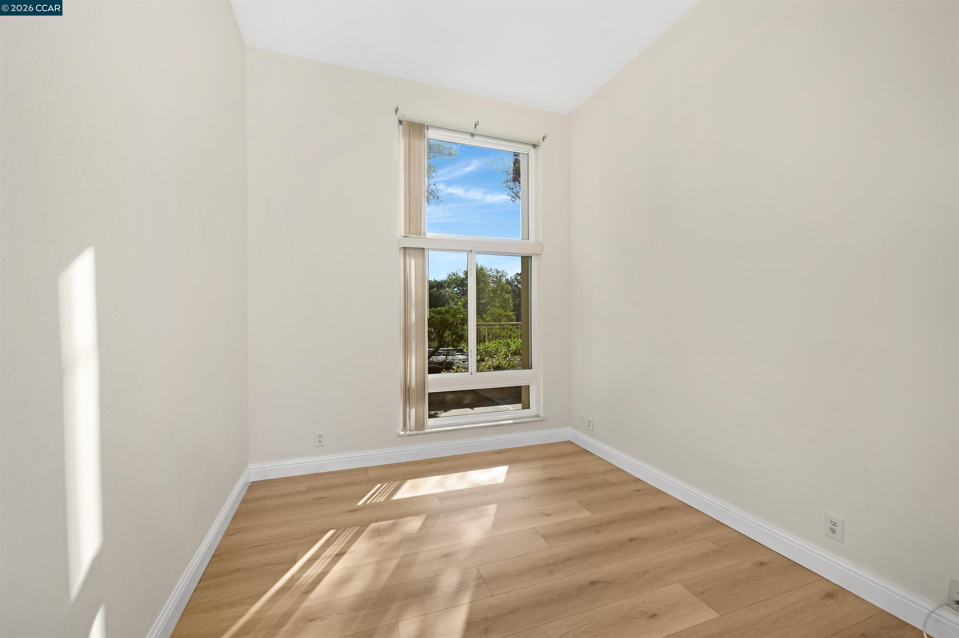 Photo #14: 41127853 Listing: Photo #14