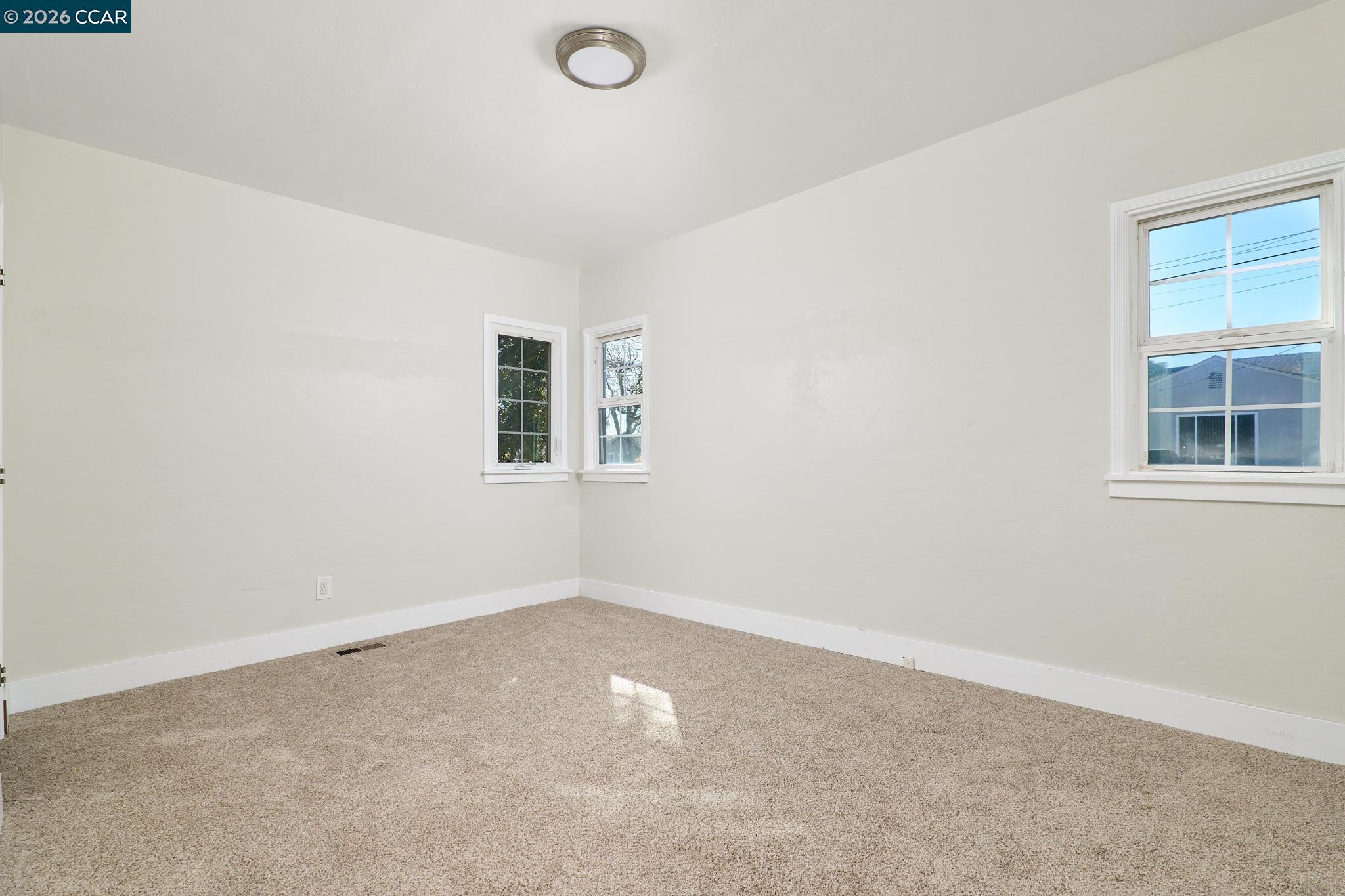 Detail Gallery Image 20 of 29 For 90 Manville Ave, Pittsburg,  CA 94565 - 3 Beds | 2 Baths