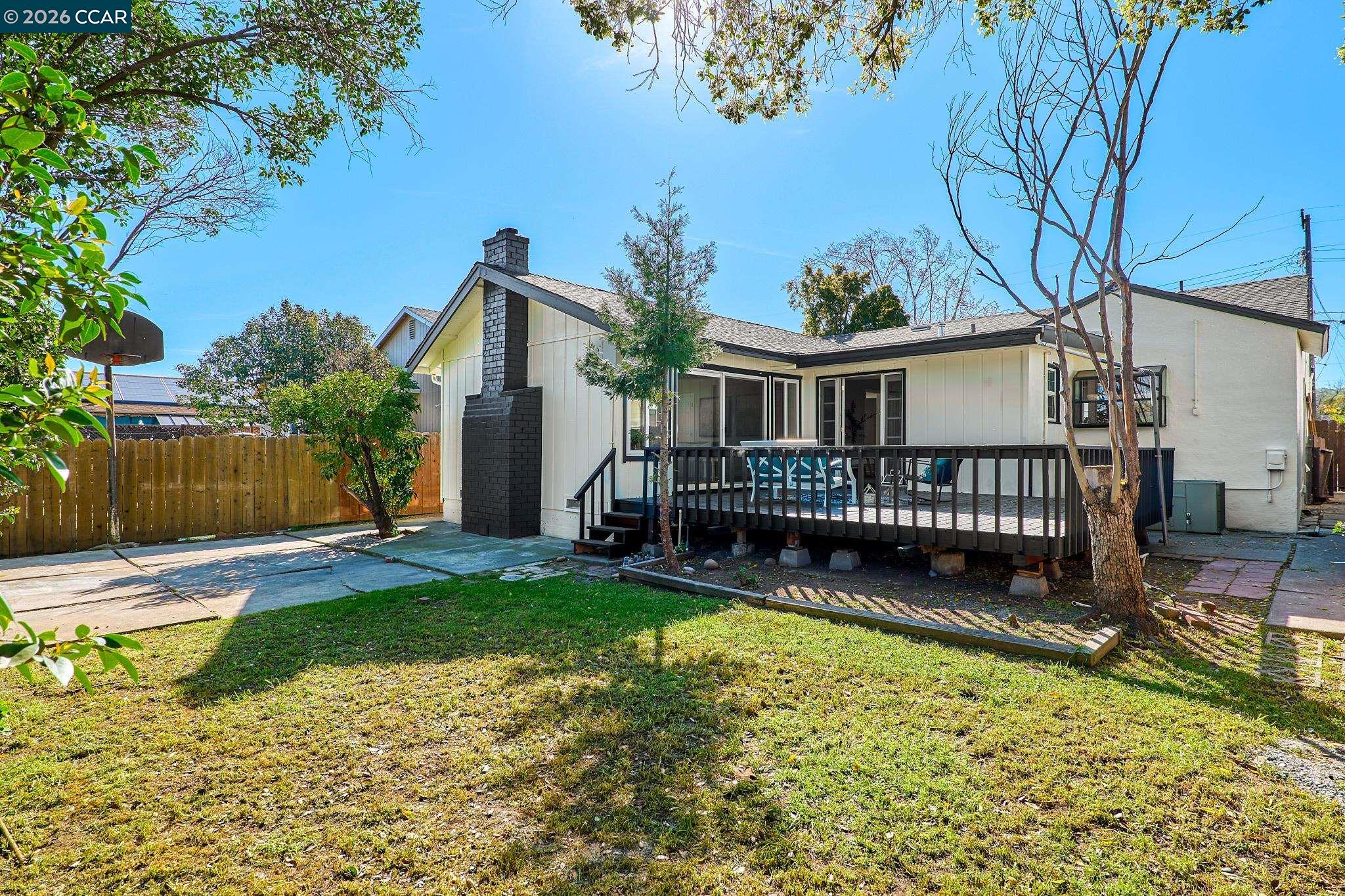 Detail Gallery Image 28 of 29 For 90 Manville Ave, Pittsburg,  CA 94565 - 3 Beds | 2 Baths