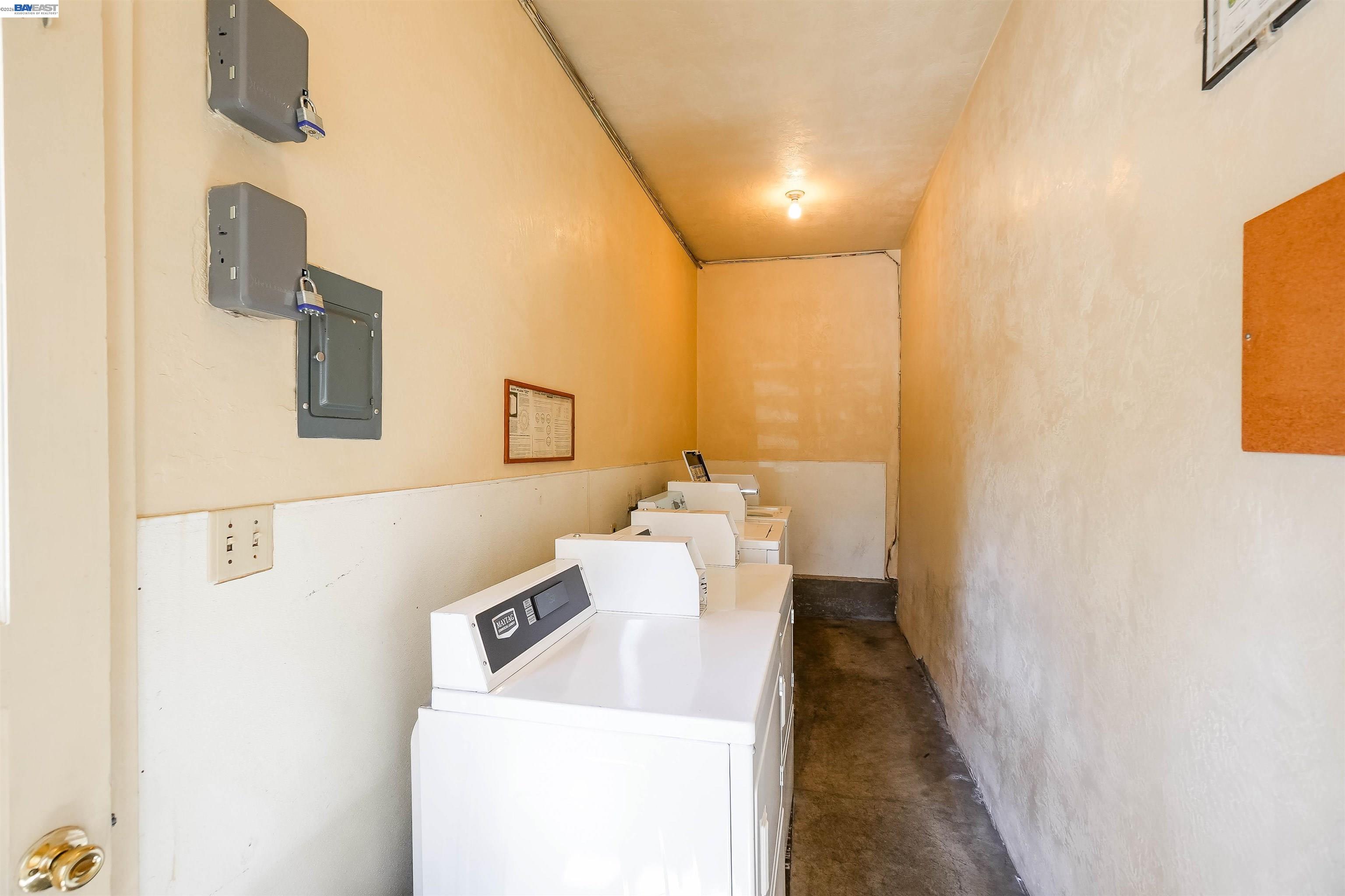 Detail Gallery Image 27 of 54 For 236 Haas Ave, San Leandro,  CA 94577 - – Beds | – Baths