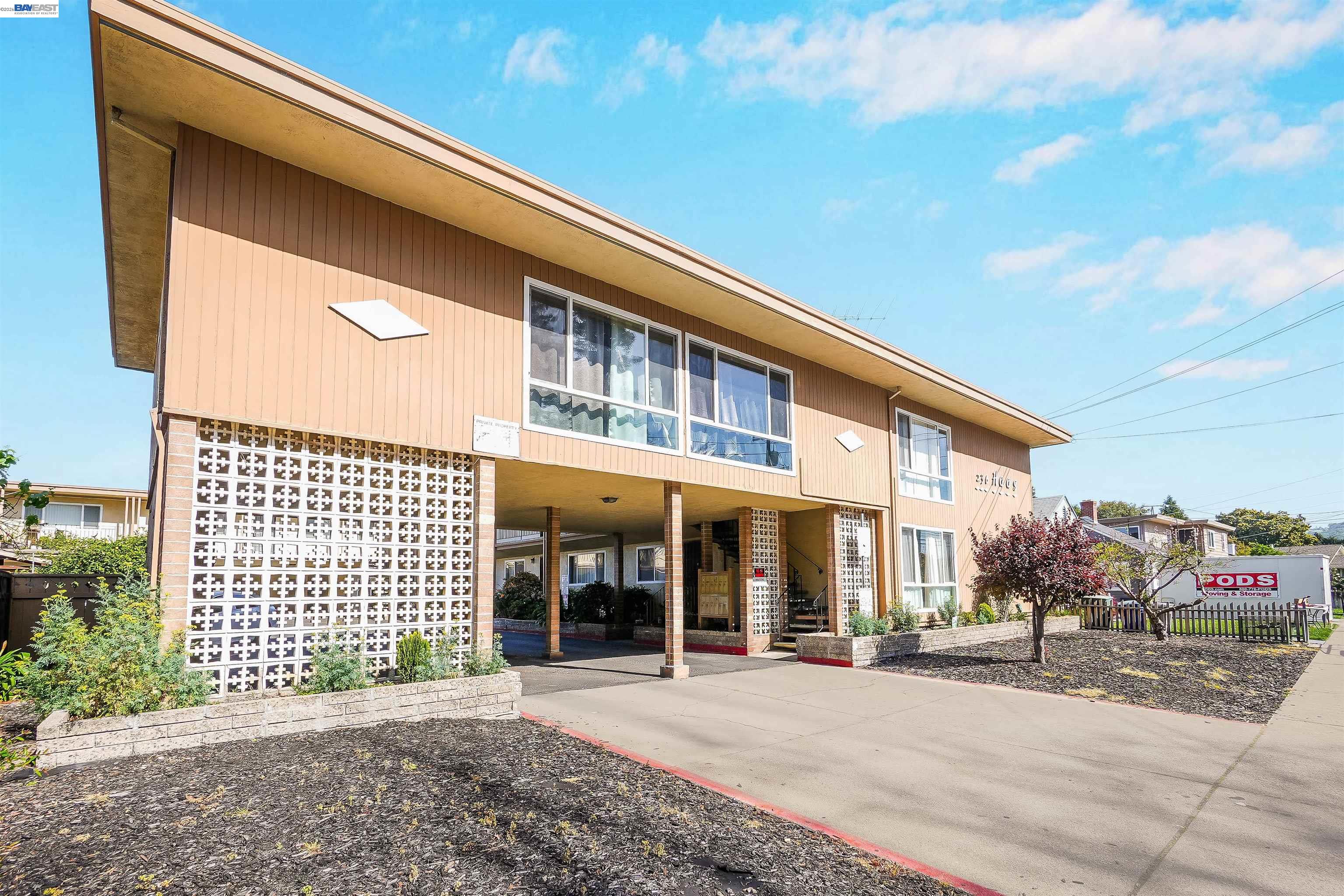 Detail Gallery Image 6 of 54 For 236 Haas Ave, San Leandro,  CA 94577 - – Beds | – Baths