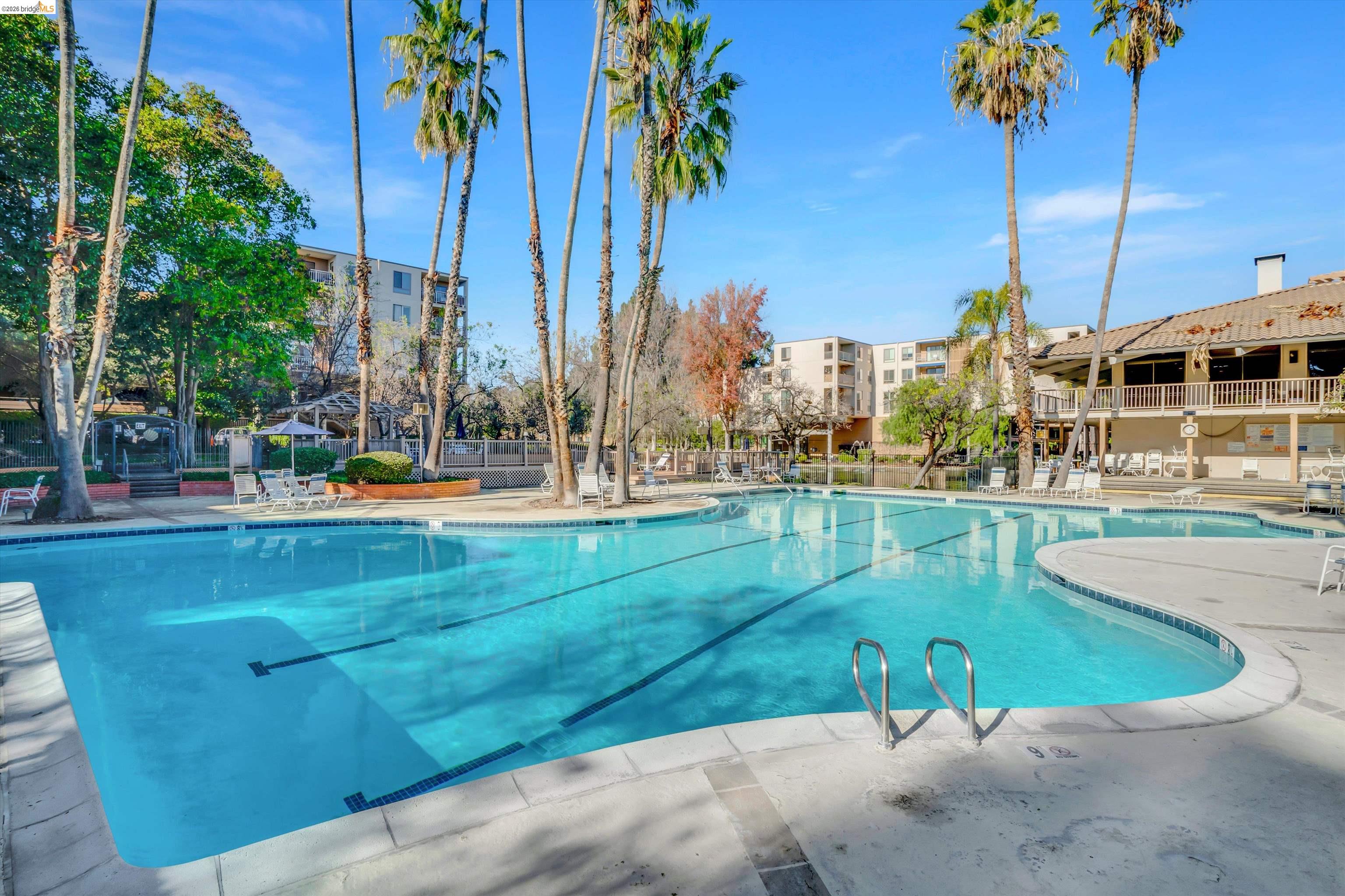 Photo #33: 41127857 Listing: Photo #33