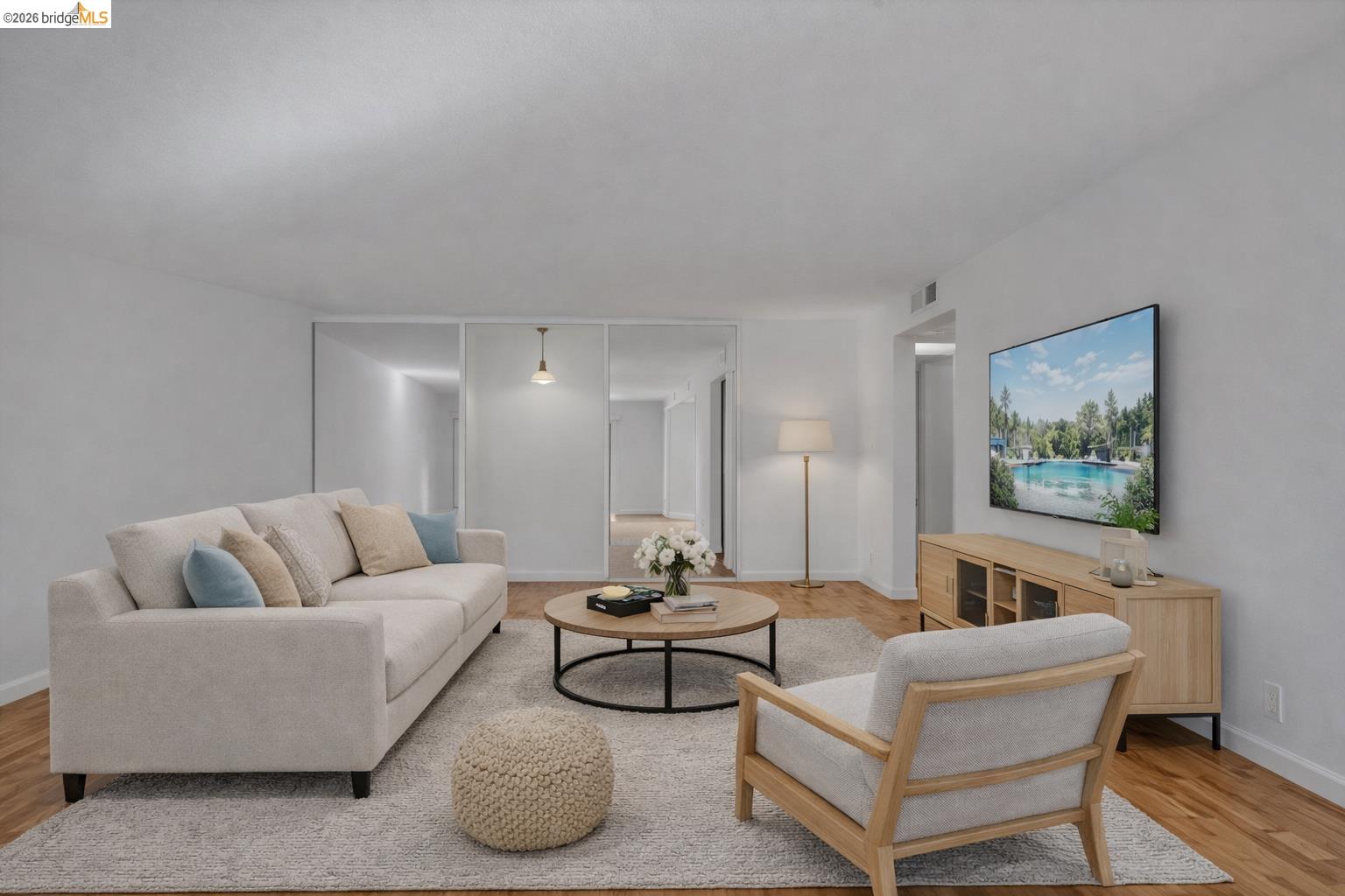 Photo #9: 41127857 Listing: Photo #9