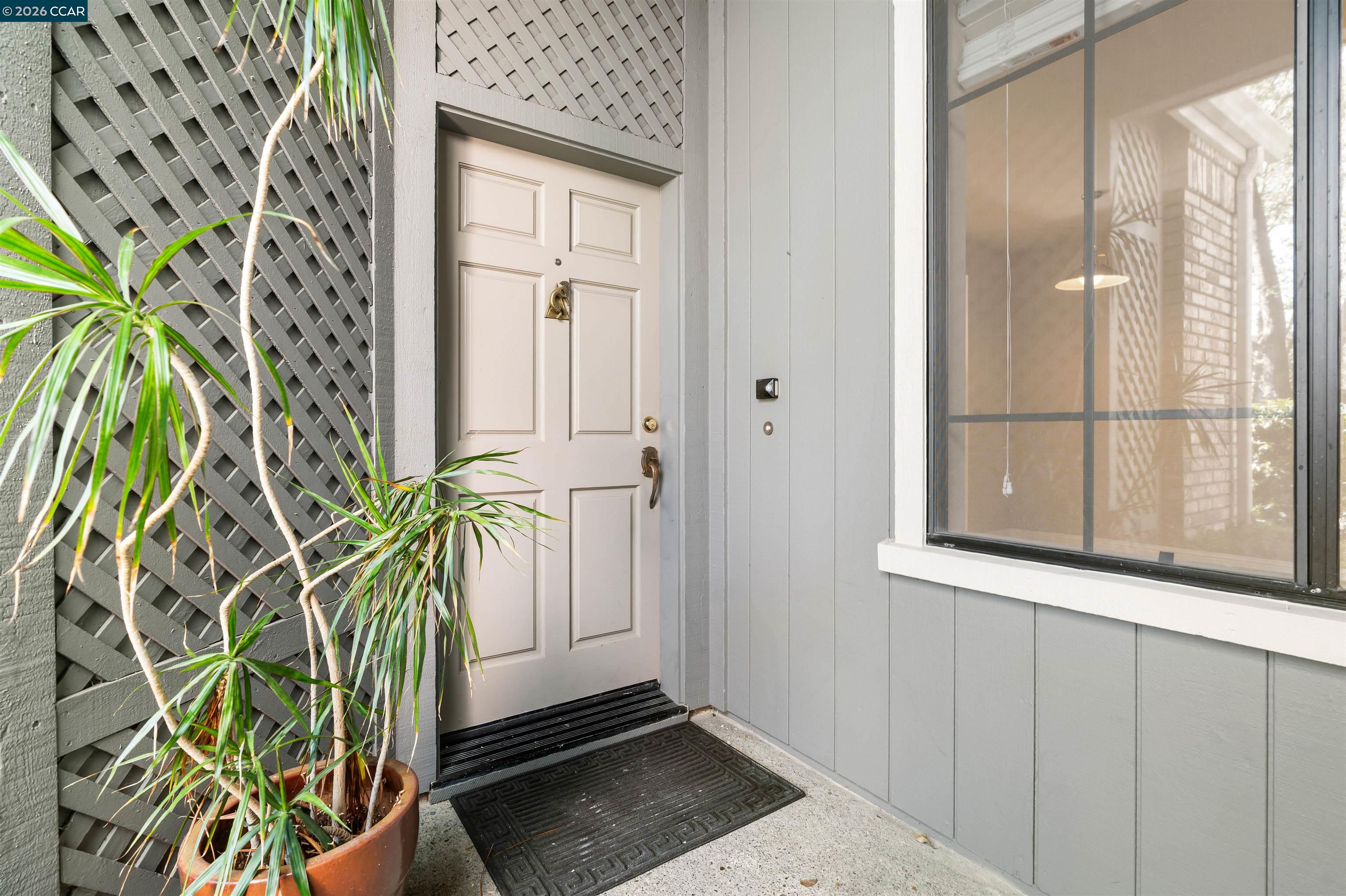 Photo #2: 41127858 Listing: Photo #2