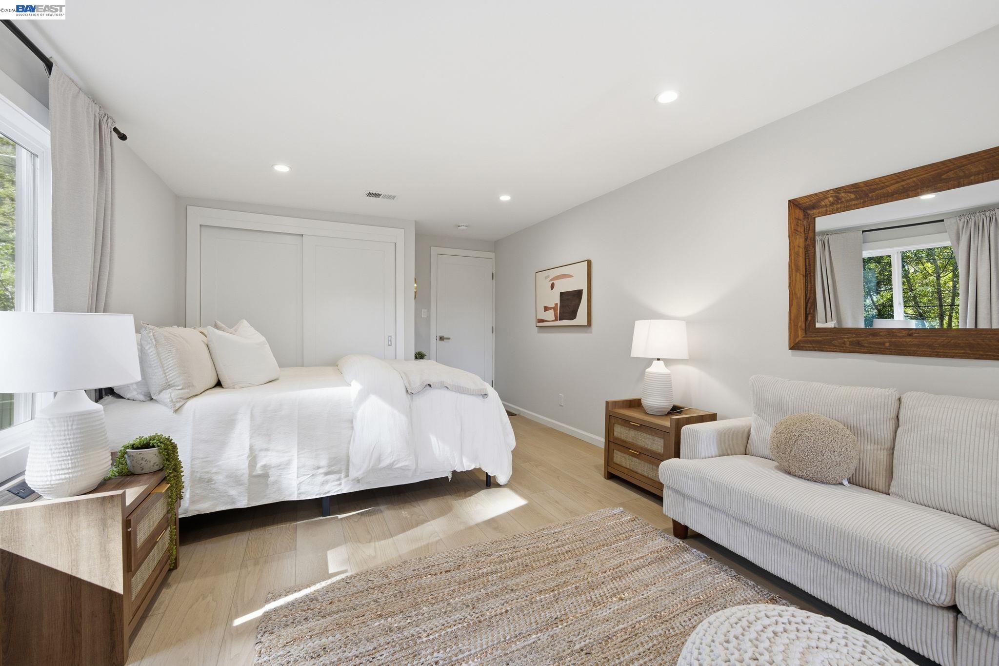 Detail Gallery Image 16 of 28 For 90 Upper Briar Road, Kentfield,  CA 94904 - 4 Beds | 3 Baths