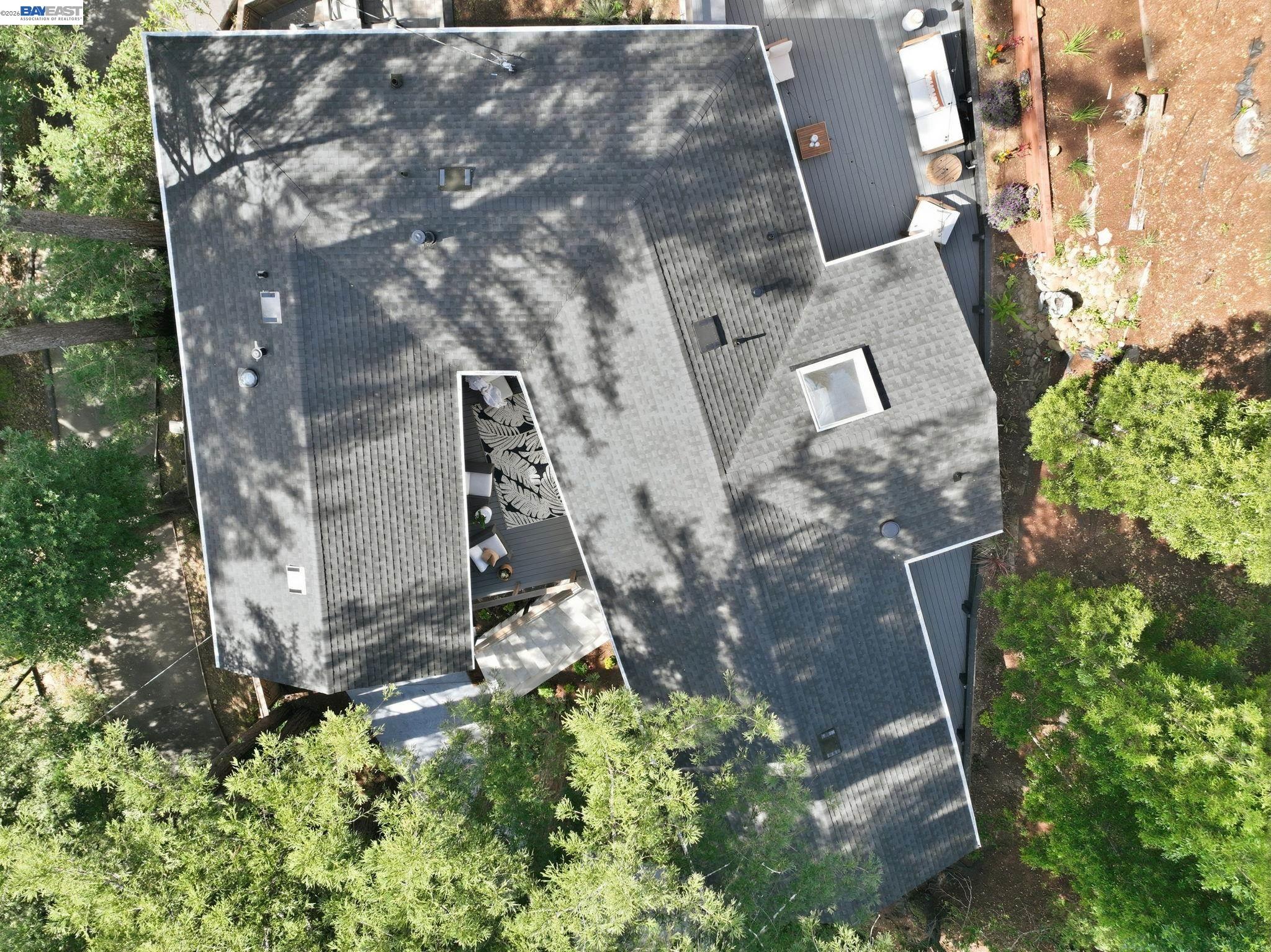 Detail Gallery Image 24 of 28 For 90 Upper Briar Road, Kentfield,  CA 94904 - 4 Beds | 3 Baths