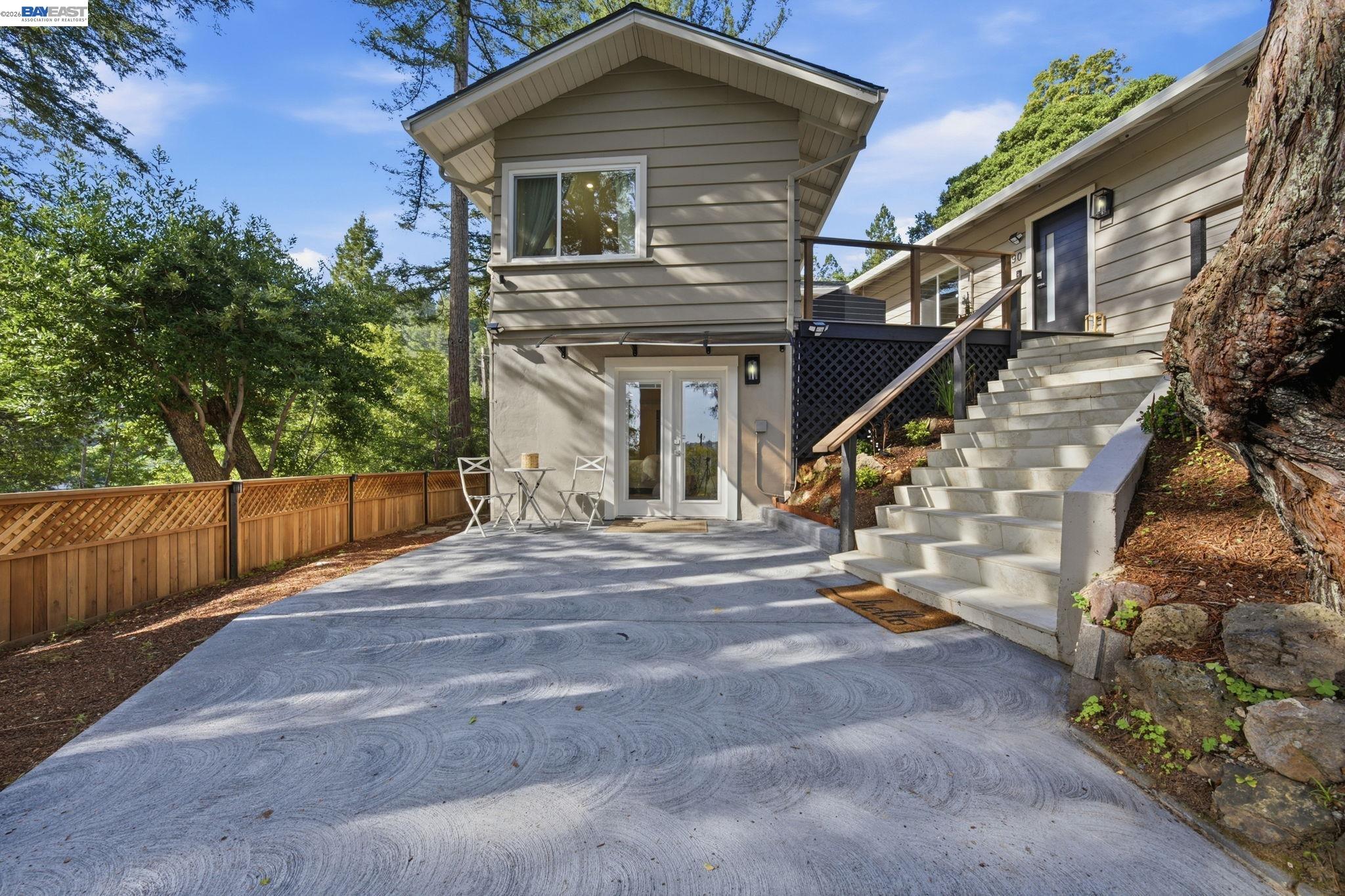 Detail Gallery Image 27 of 28 For 90 Upper Briar Road, Kentfield,  CA 94904 - 4 Beds | 3 Baths