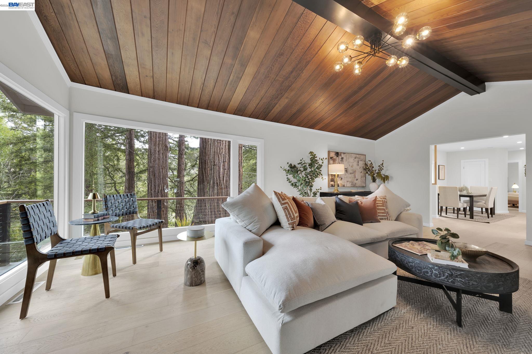 Detail Gallery Image 6 of 28 For 90 Upper Briar Road, Kentfield,  CA 94904 - 4 Beds | 3 Baths