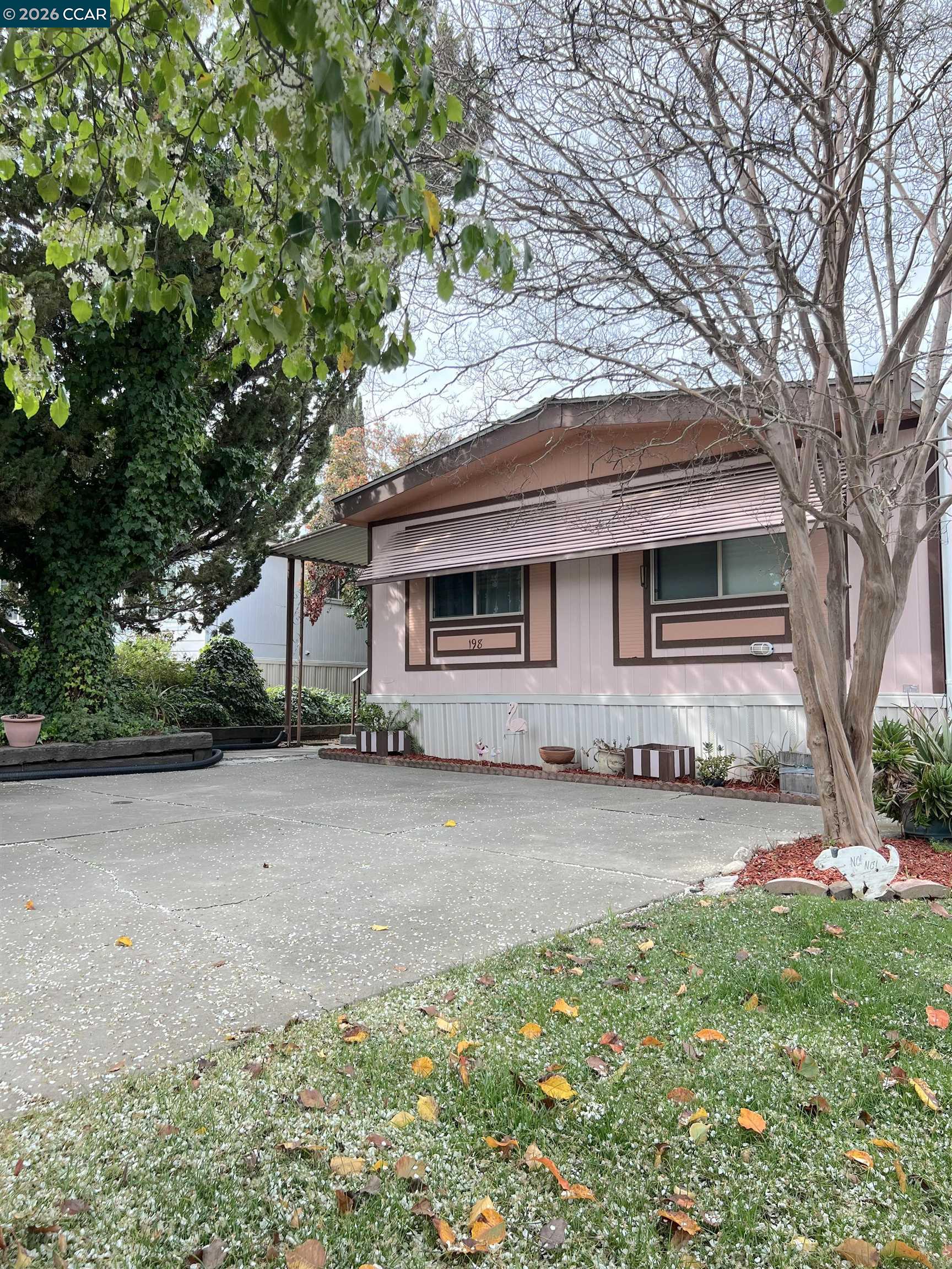 198 Kona Cir # 198, Pittsburg CA 94565 — photo 2