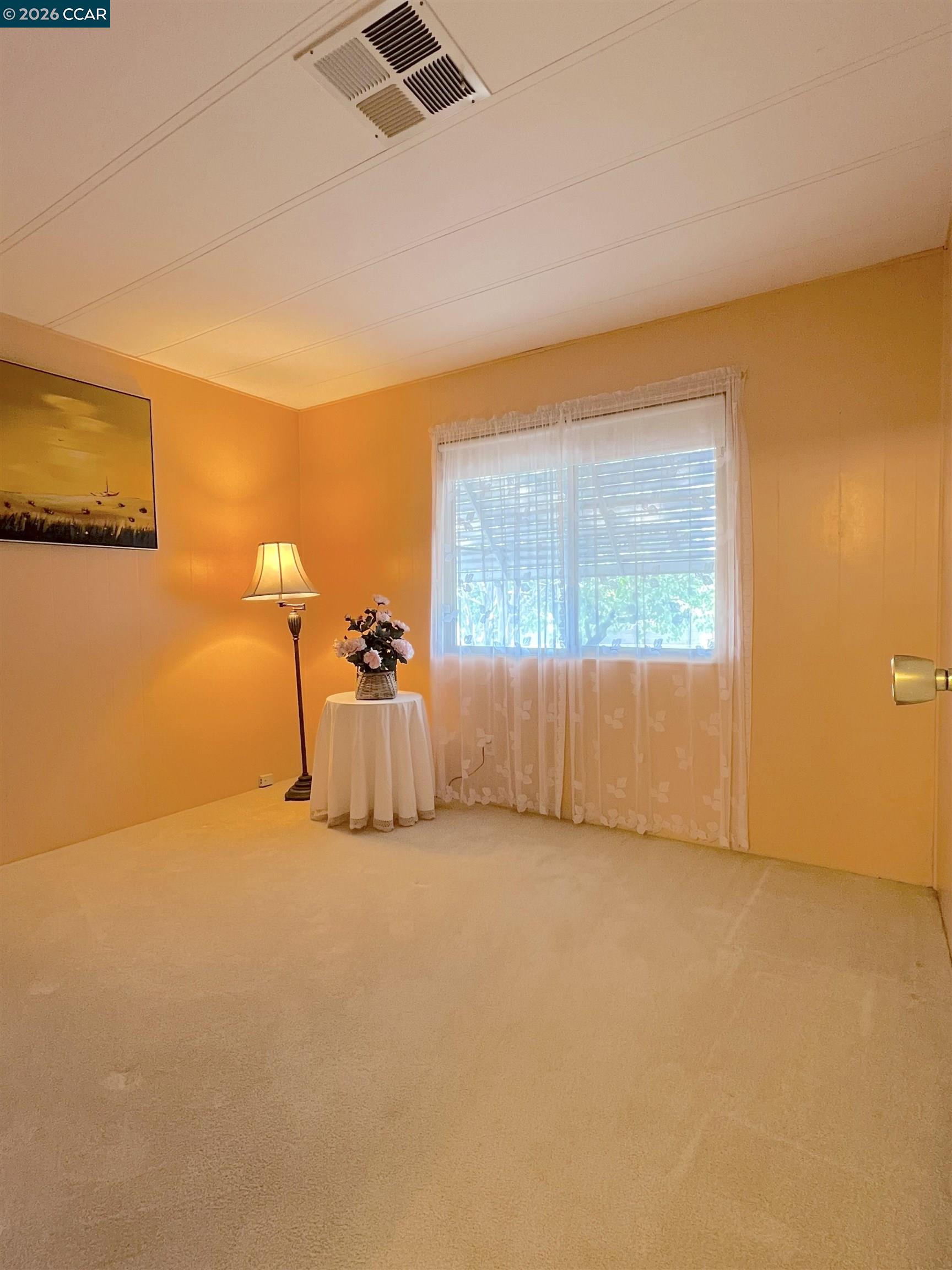 Detail Gallery Image 13 of 39 For 198 Kona Cir #198,  Pittsburg,  CA 94565 - 3 Beds | 2 Baths