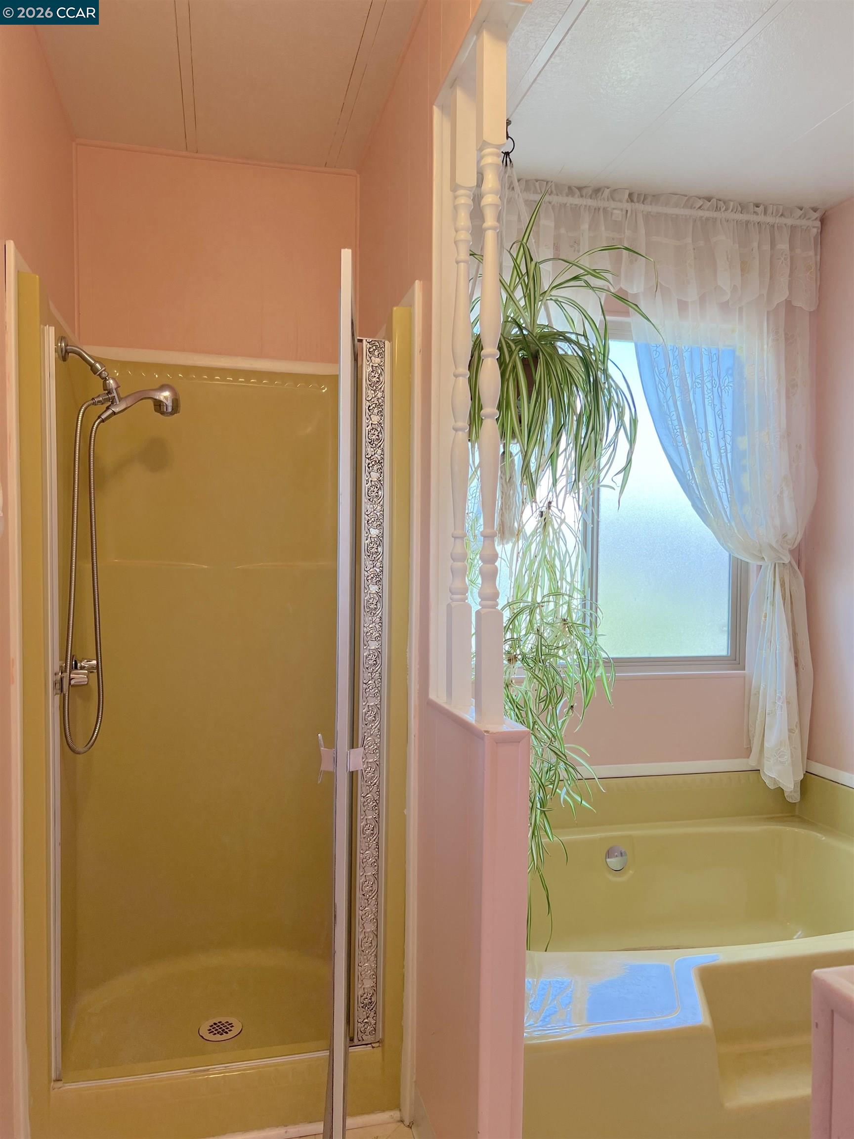 Detail Gallery Image 29 of 39 For 198 Kona Cir #198,  Pittsburg,  CA 94565 - 3 Beds | 2 Baths