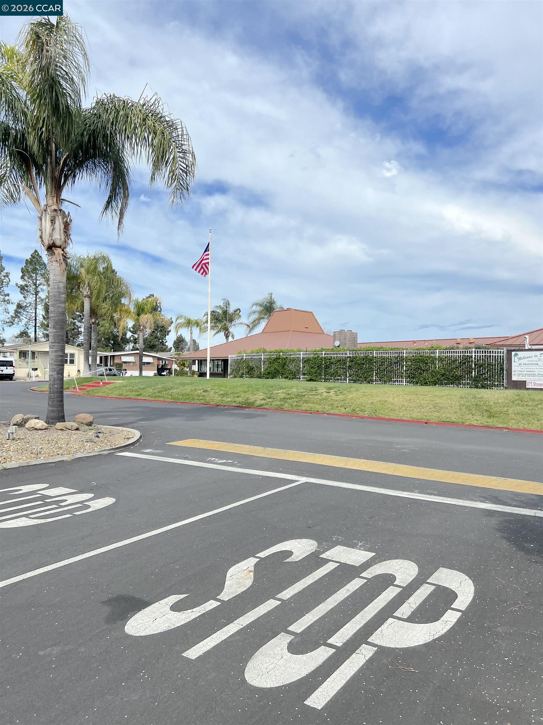 Detail Gallery Image 36 of 39 For 198 Kona Cir #198,  Pittsburg,  CA 94565 - 3 Beds | 2 Baths