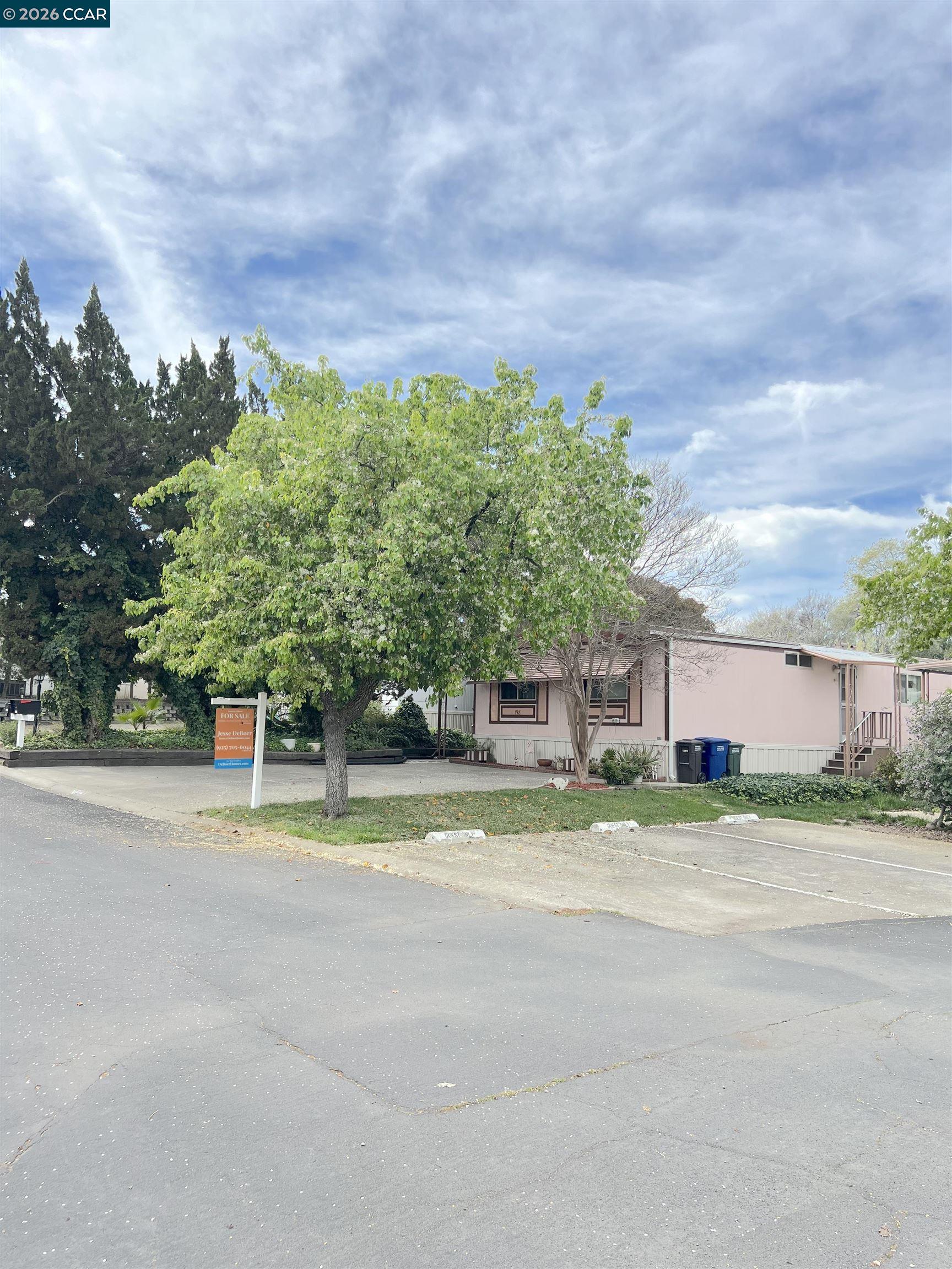 Detail Gallery Image 39 of 39 For 198 Kona Cir #198,  Pittsburg,  CA 94565 - 3 Beds | 2 Baths