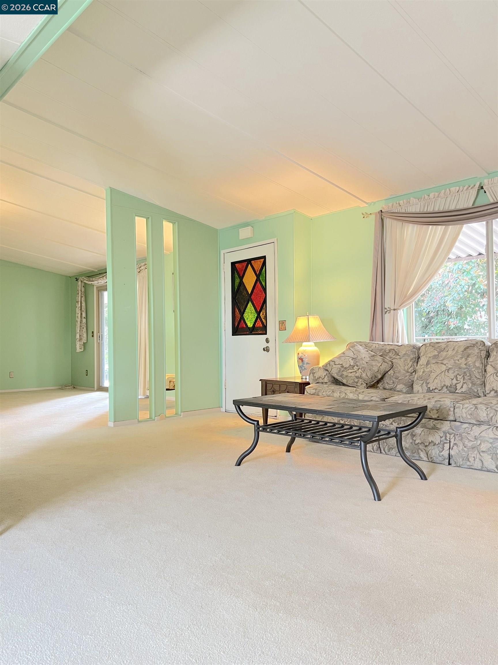 Detail Gallery Image 7 of 39 For 198 Kona Cir #198,  Pittsburg,  CA 94565 - 3 Beds | 2 Baths