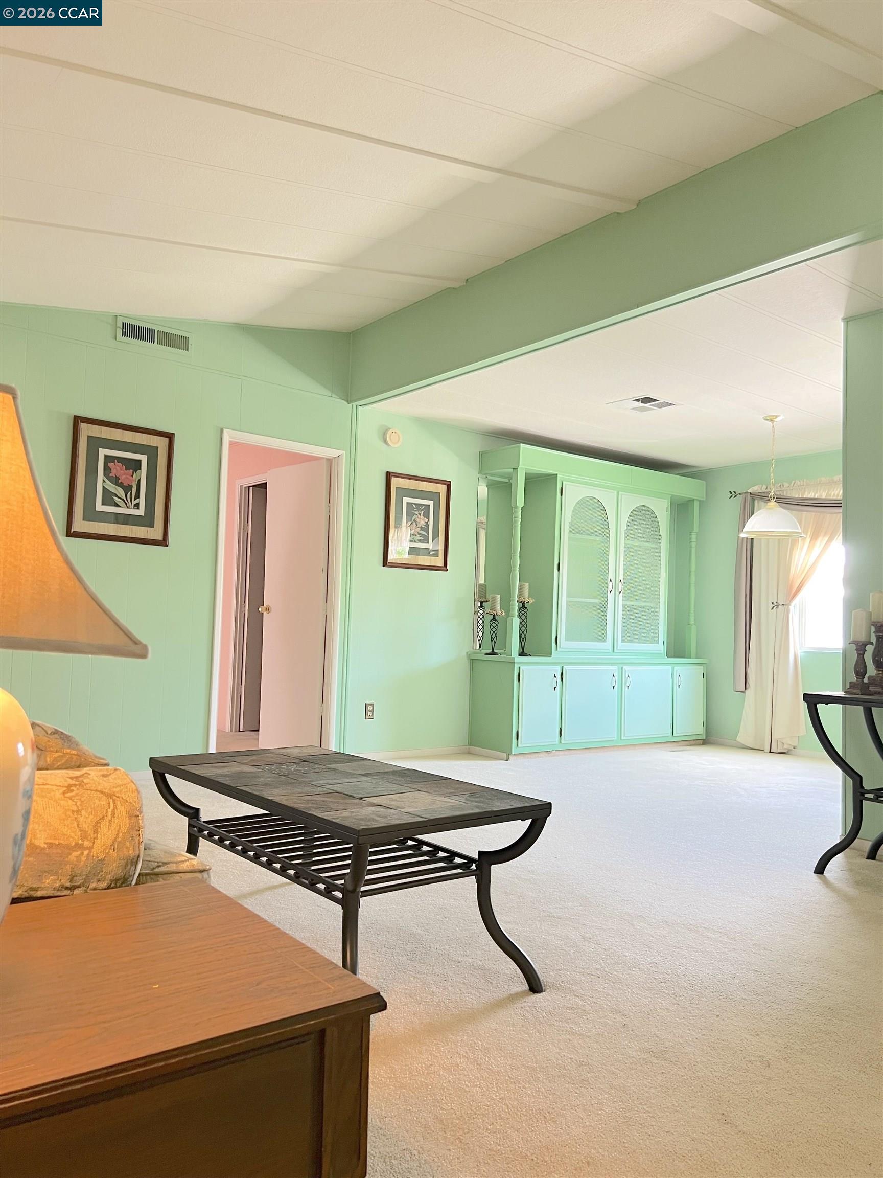 Detail Gallery Image 9 of 39 For 198 Kona Cir #198,  Pittsburg,  CA 94565 - 3 Beds | 2 Baths