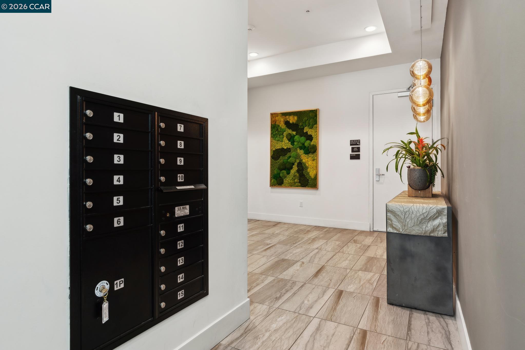 Detail Gallery Image 5 of 41 For 210 Lafayette Circle #101,  Lafayette,  CA 94549 - 0 Beds | 1 Baths