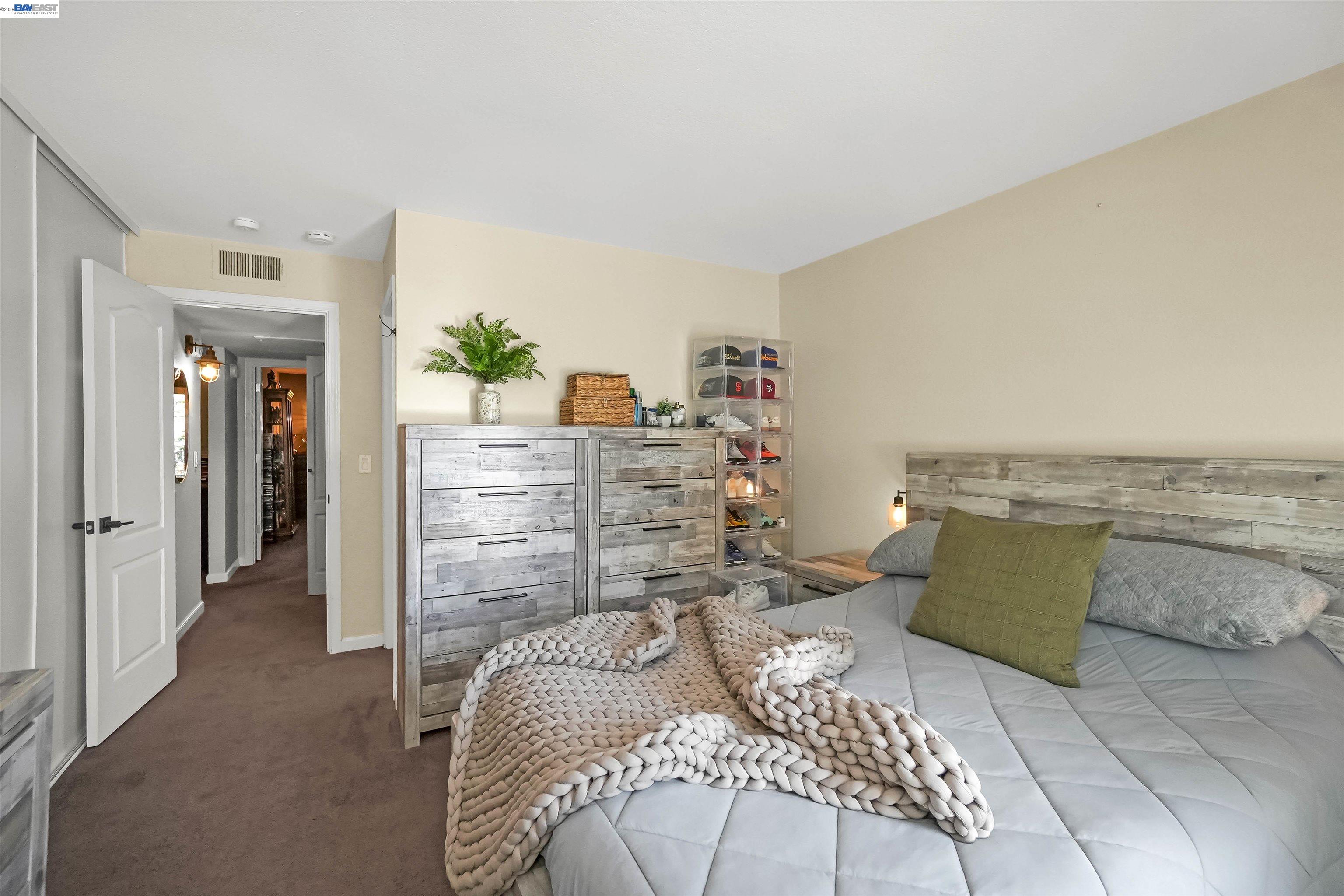 Photo #32: 41127867 Listing: Photo #32