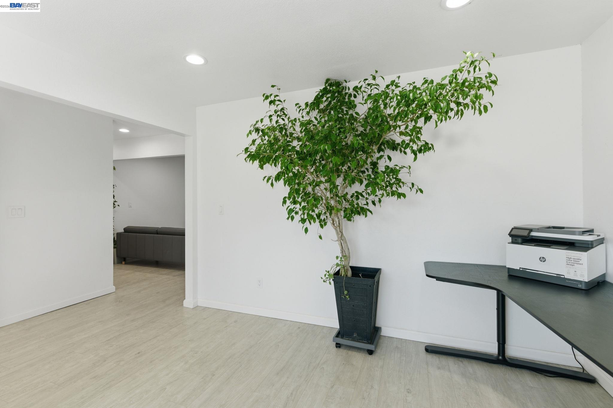 Detail Gallery Image 15 of 60 For 2222 Carmel Ct, Pittsburg,  CA 94565 - 4 Beds | 2 Baths