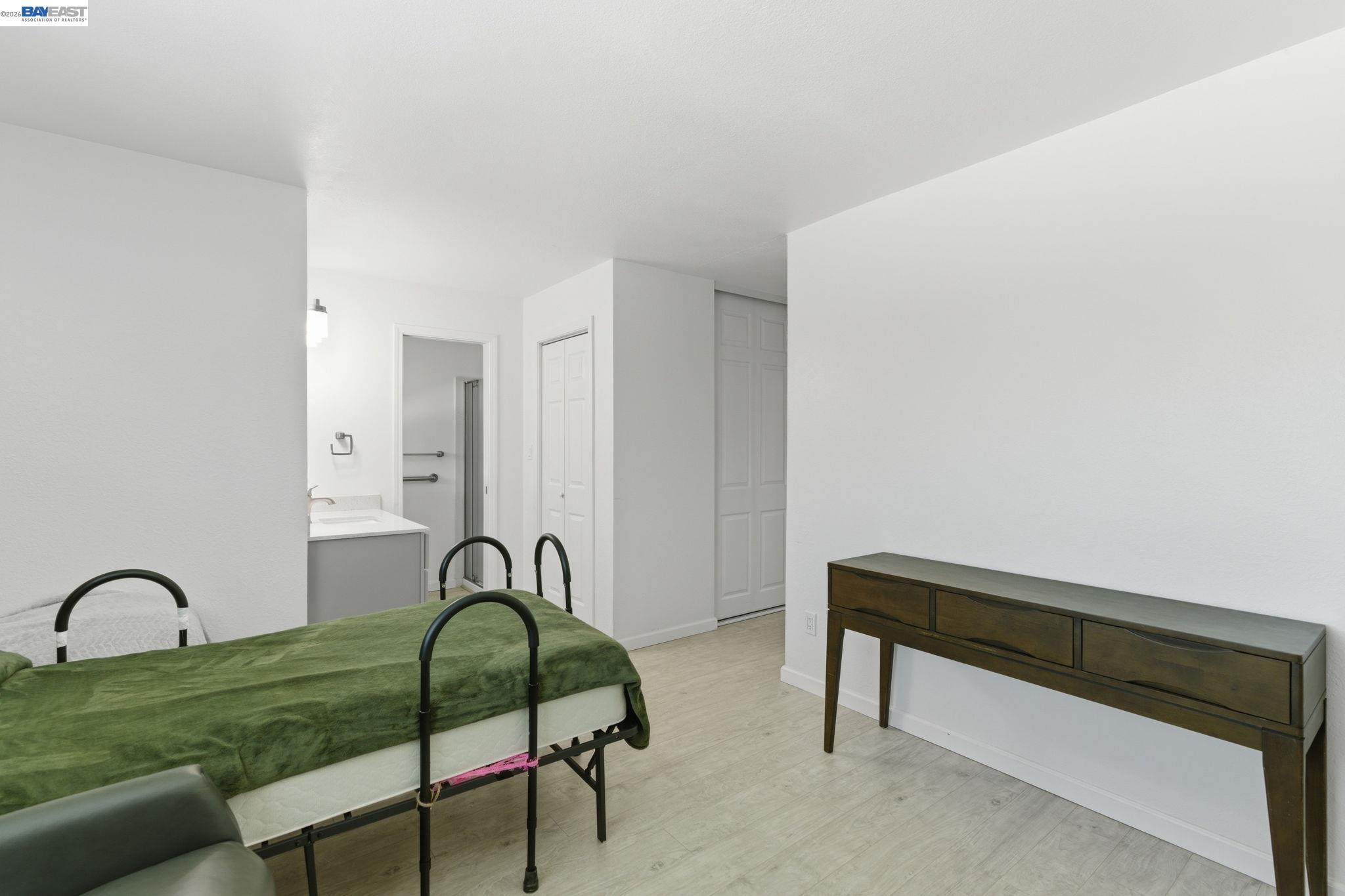 Detail Gallery Image 19 of 60 For 2222 Carmel Ct, Pittsburg,  CA 94565 - 4 Beds | 2 Baths