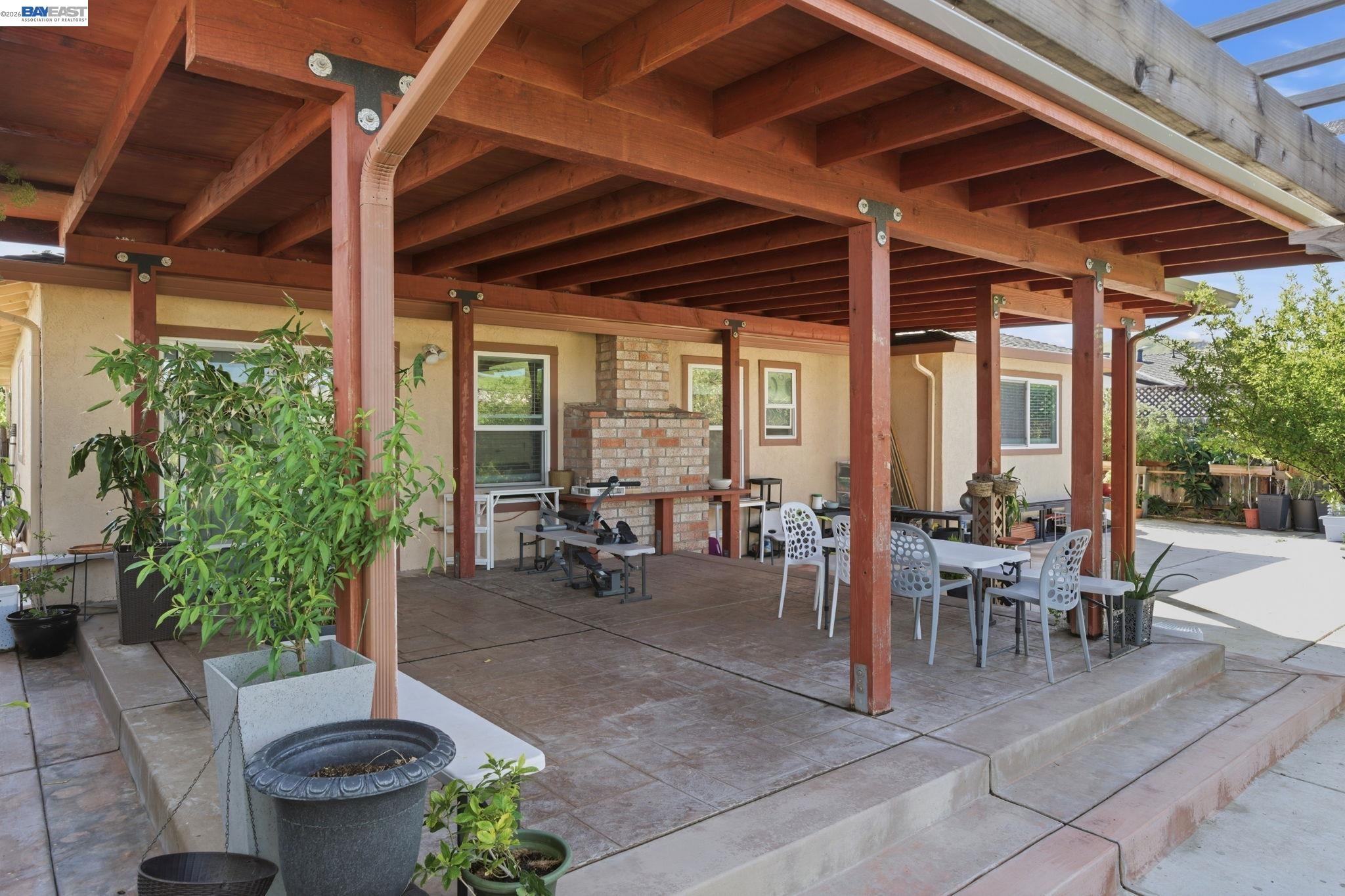 Detail Gallery Image 34 of 60 For 2222 Carmel Ct, Pittsburg,  CA 94565 - 4 Beds | 2 Baths