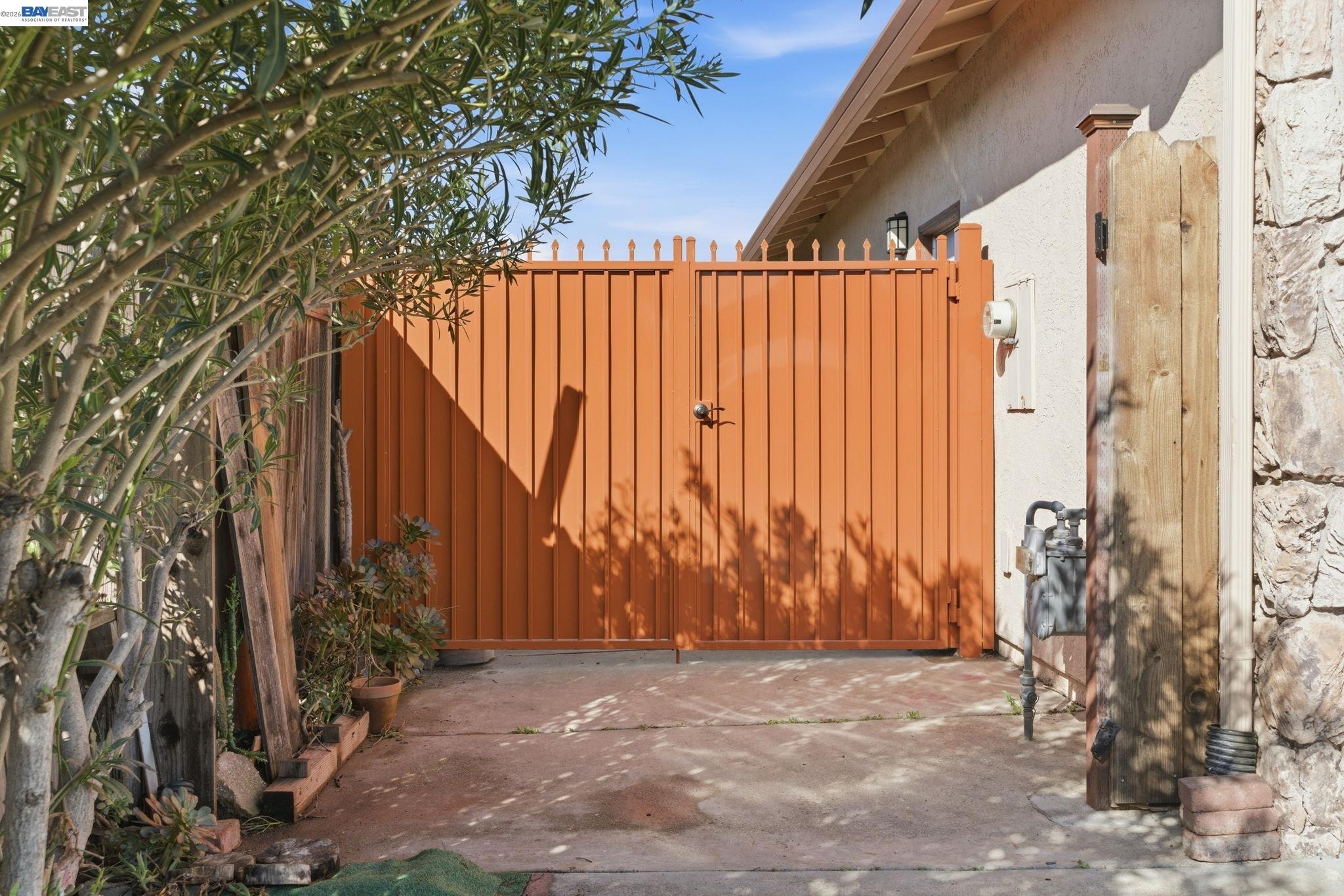 Detail Gallery Image 56 of 60 For 2222 Carmel Ct, Pittsburg,  CA 94565 - 4 Beds | 2 Baths