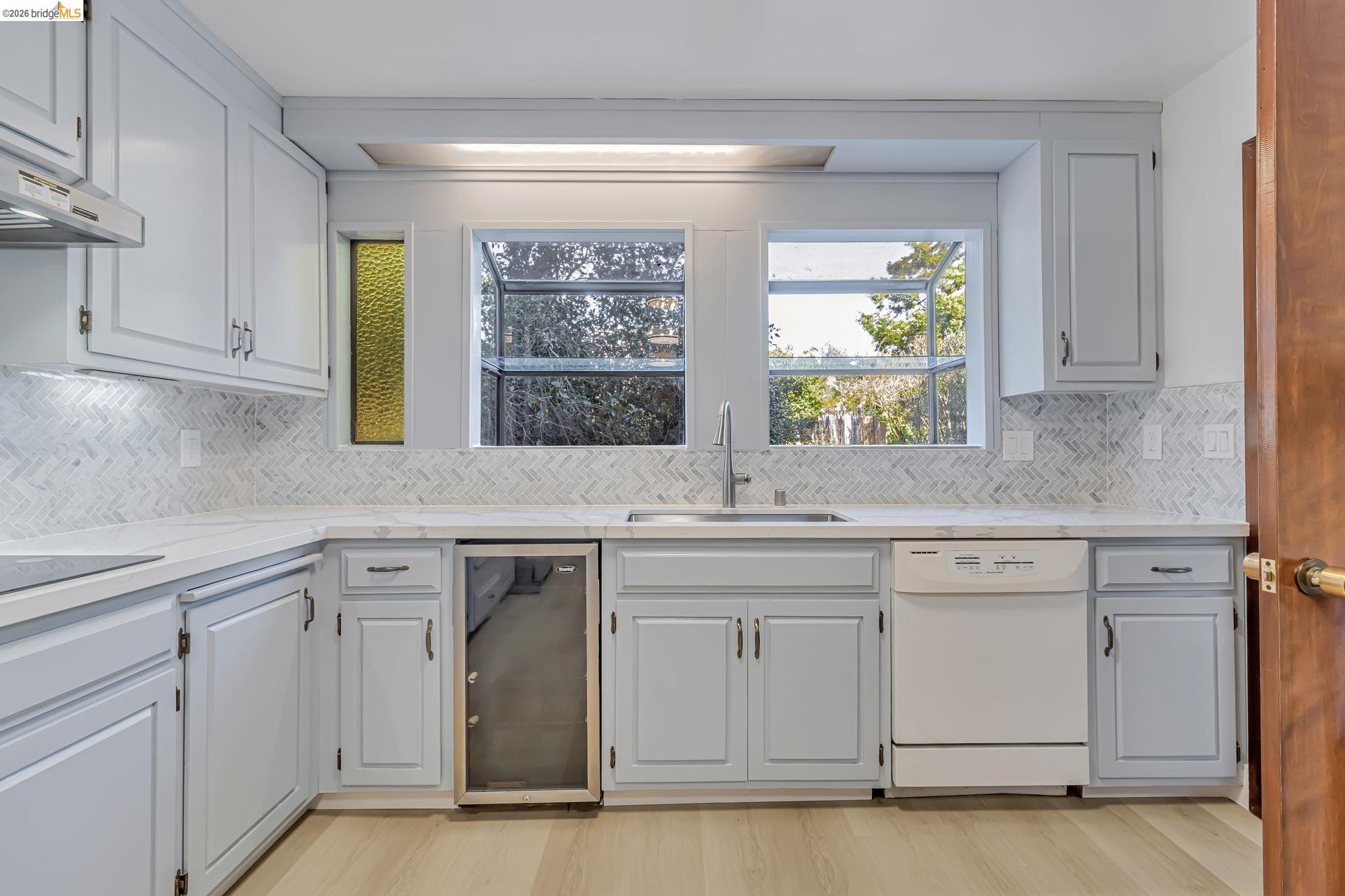 Detail Gallery Image 19 of 60 For 1518 Madera Ct, El Cerrito,  CA 94530-0112 - 5 Beds | 4/1 Baths