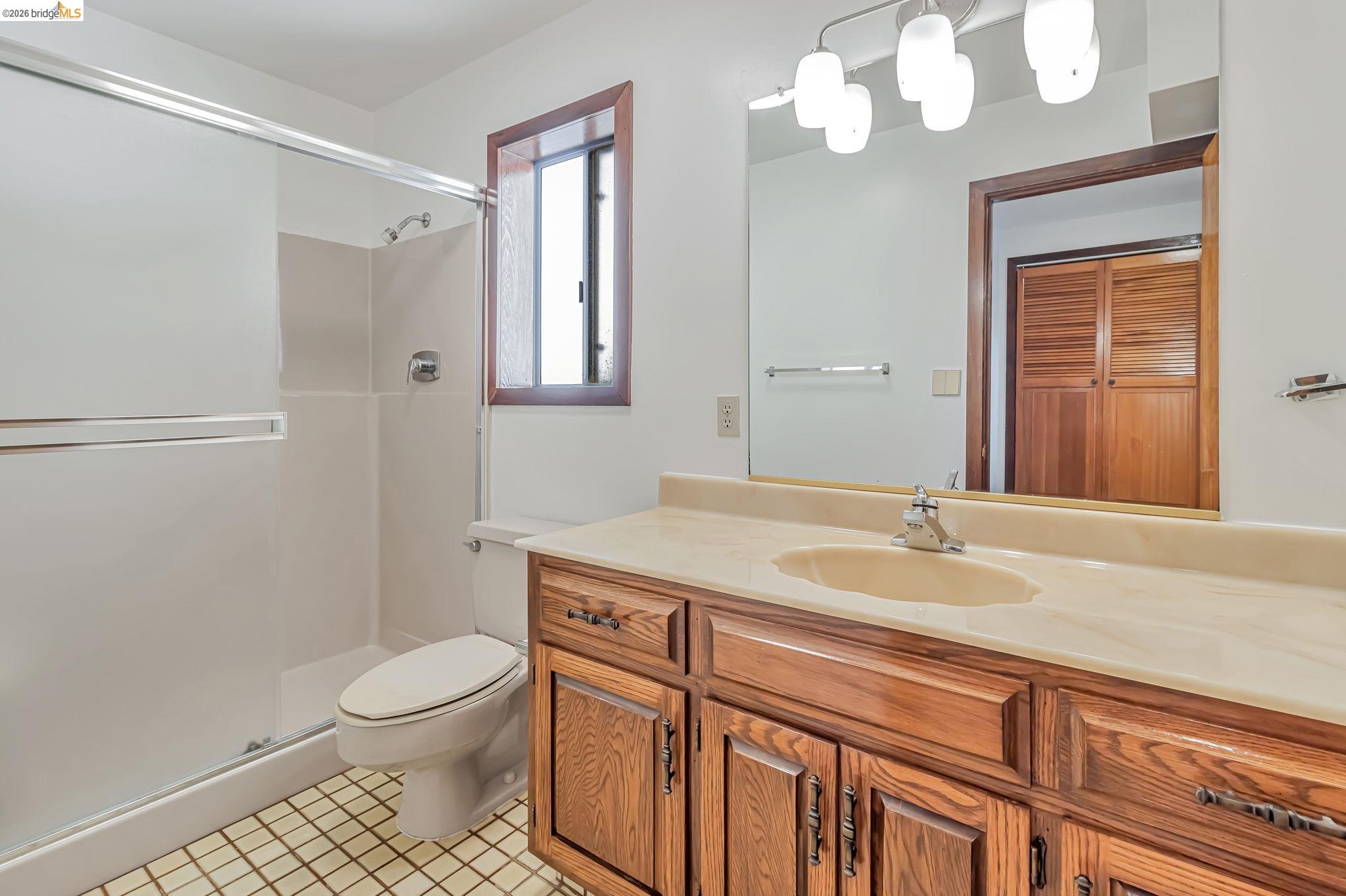 Detail Gallery Image 50 of 60 For 1518 Madera Ct, El Cerrito,  CA 94530-0112 - 5 Beds | 4/1 Baths