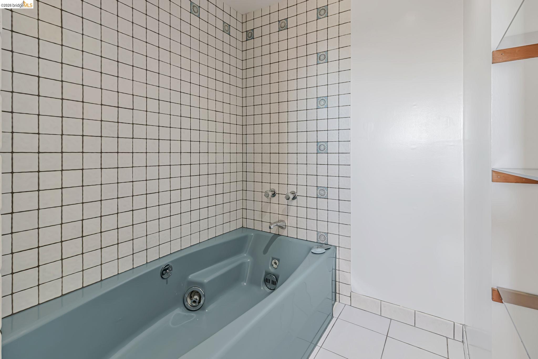 Detail Gallery Image 51 of 59 For 1518 Madera Ct, El Cerrito,  CA 94530-0112 - 5 Beds | 4/1 Baths