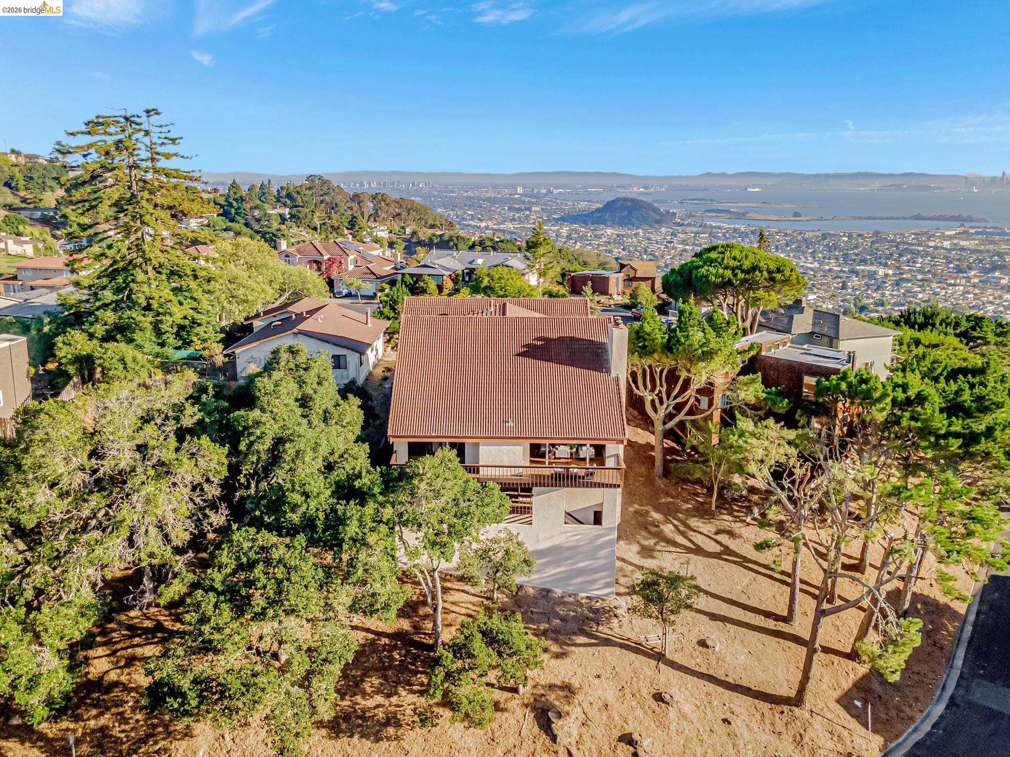 Detail Gallery Image 55 of 59 For 1518 Madera Ct, El Cerrito,  CA 94530-0112 - 5 Beds | 4/1 Baths