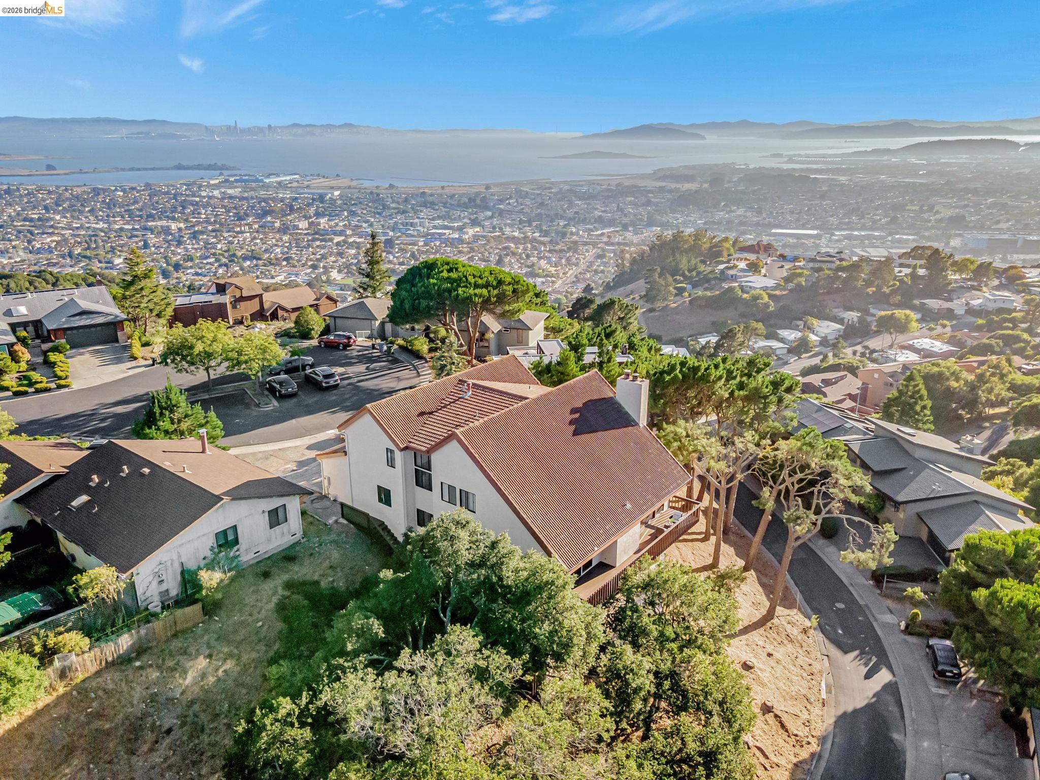 Detail Gallery Image 56 of 59 For 1518 Madera Ct, El Cerrito,  CA 94530-0112 - 5 Beds | 4/1 Baths
