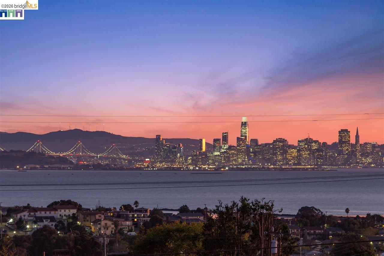 Detail Gallery Image 60 of 60 For 1518 Madera Ct, El Cerrito,  CA 94530-0112 - 5 Beds | 4/1 Baths