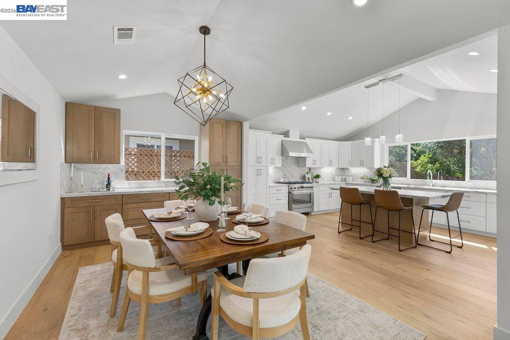 Detail Gallery Image 19 of 53 For 3161 Plymouth Road, Lafayette,  CA 94549 - 3 Beds | 3 Baths