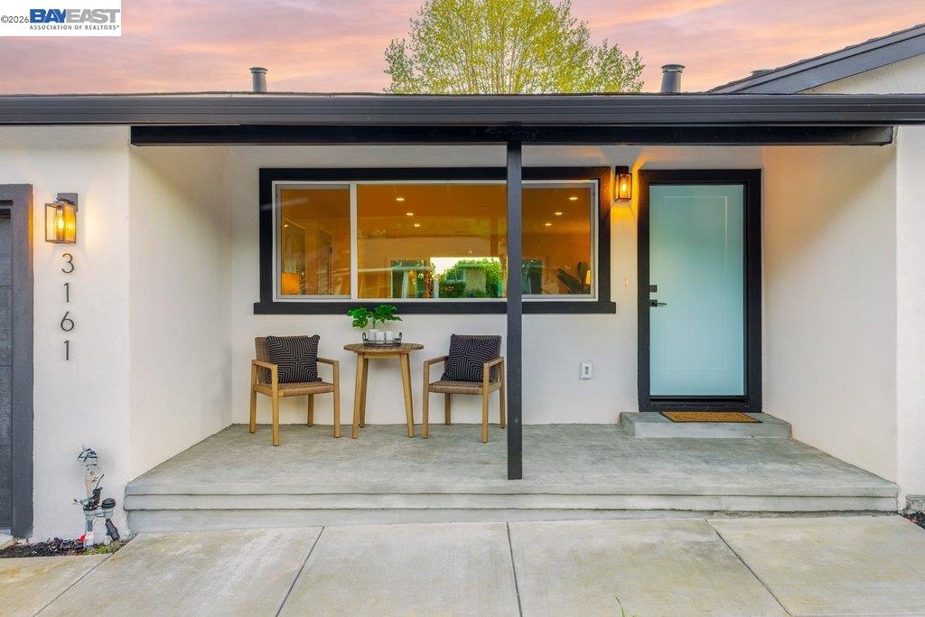 Detail Gallery Image 5 of 53 For 3161 Plymouth Road, Lafayette,  CA 94549 - 3 Beds | 3 Baths