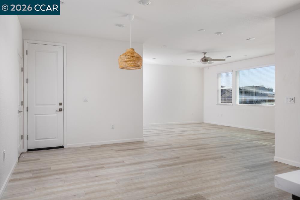 Detail Gallery Image 13 of 34 For 3293 Delta Coves Drive, Bethel Island,  CA 94511 - 4 Beds | 3 Baths