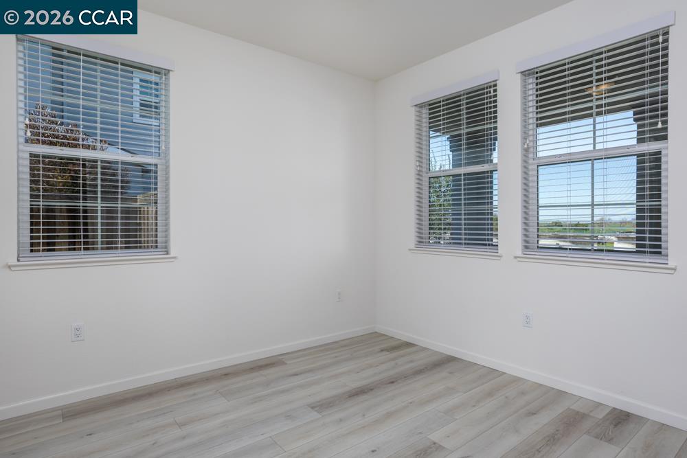 Detail Gallery Image 15 of 34 For 3293 Delta Coves Drive, Bethel Island,  CA 94511 - 4 Beds | 3 Baths