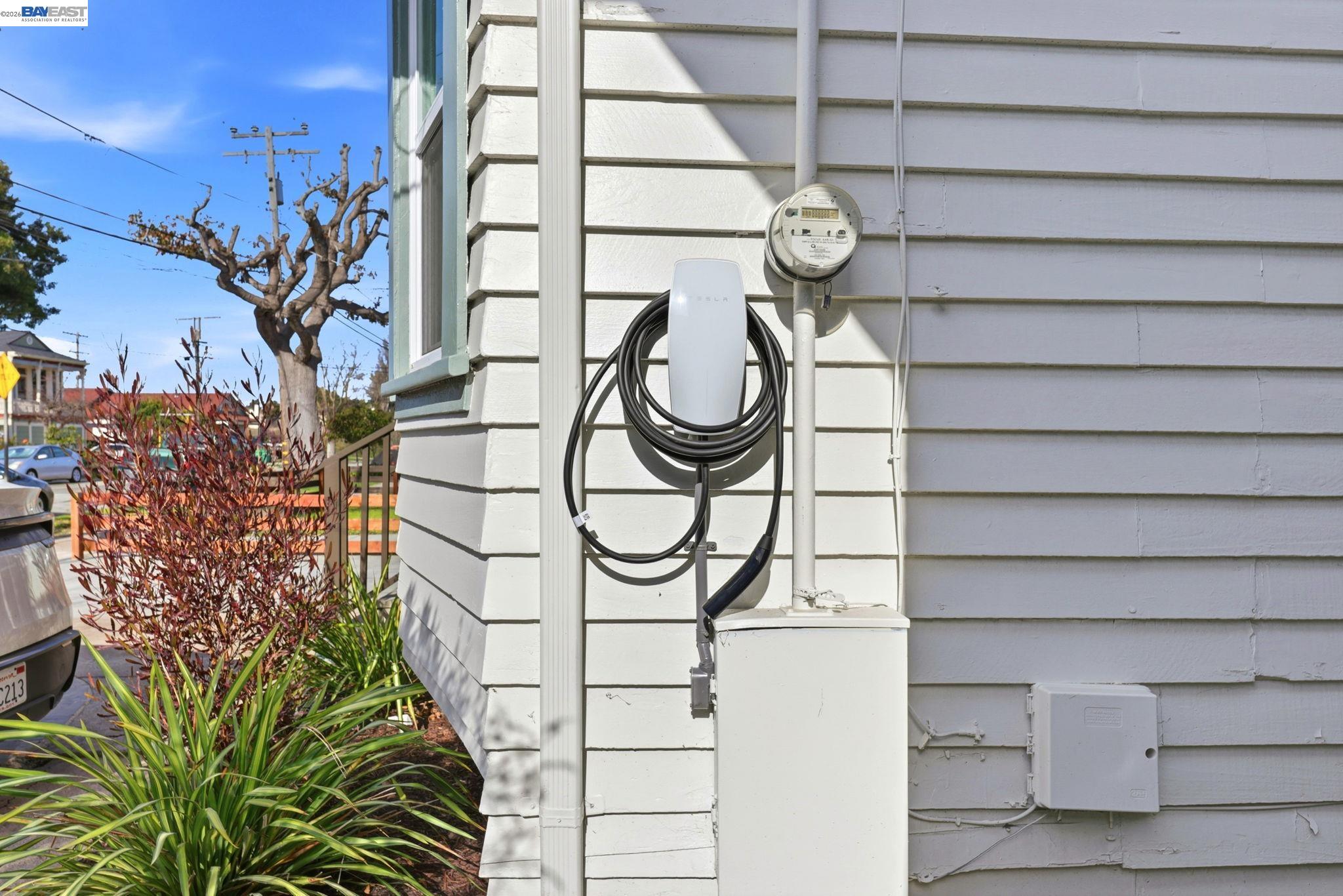 Detail Gallery Image 25 of 35 For 1834 8th St, Alameda,  CA 94501 - 2 Beds | 2 Baths