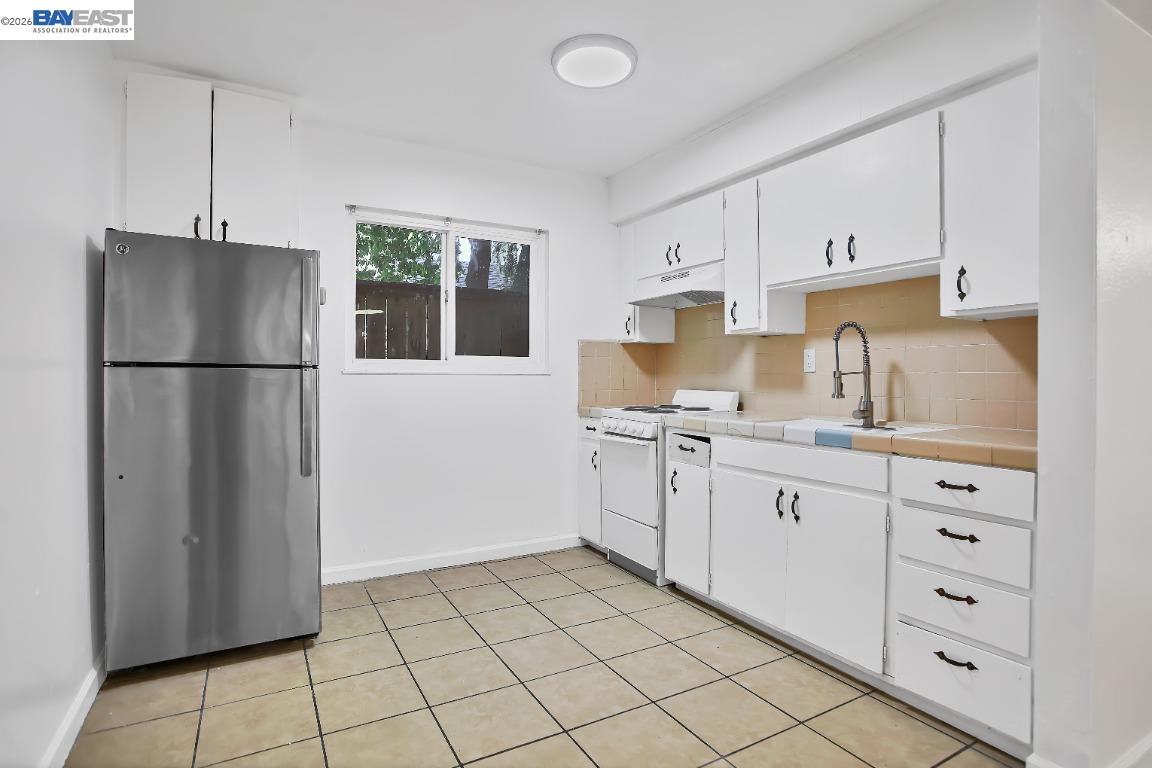 Detail Gallery Image 22 of 52 For 132 W 18th St, Merced,  CA 95340 - – Beds | – Baths