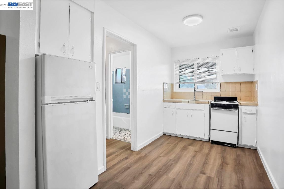 Detail Gallery Image 35 of 52 For 132 W 18th St, Merced,  CA 95340 - – Beds | – Baths