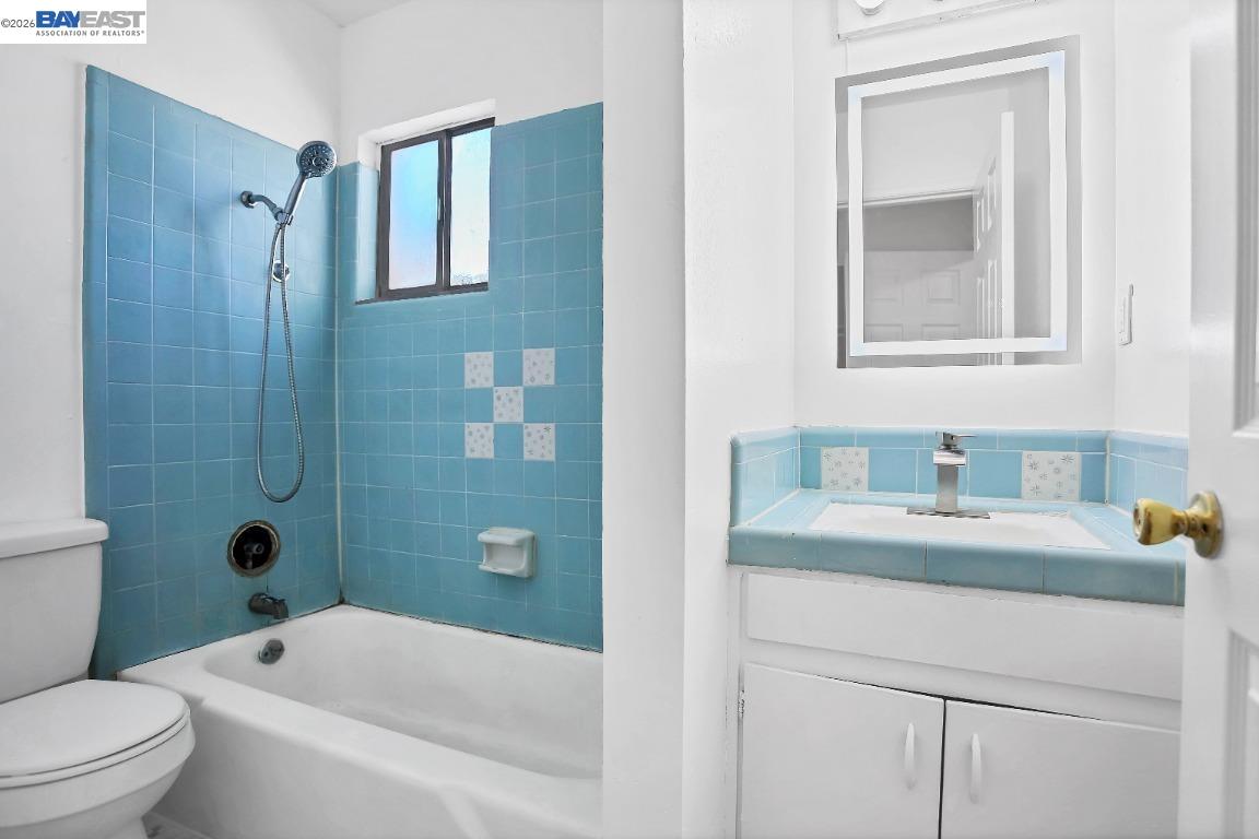 Detail Gallery Image 38 of 52 For 132 W 18th St, Merced,  CA 95340 - – Beds | – Baths
